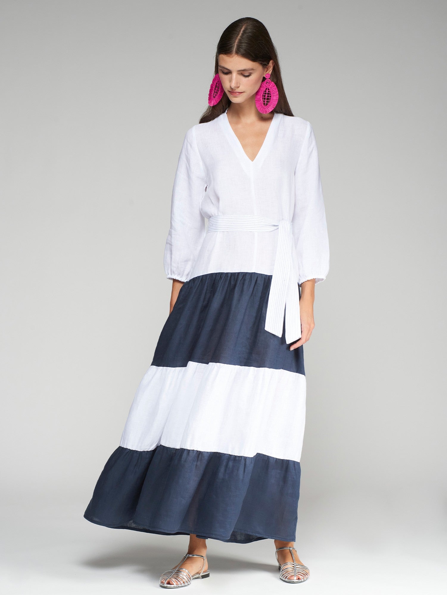 Flora White/Navy Linen Dress - 32558