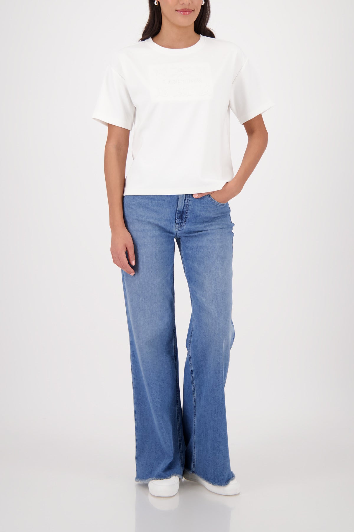 Off White Embossed T-Shirt - 410143