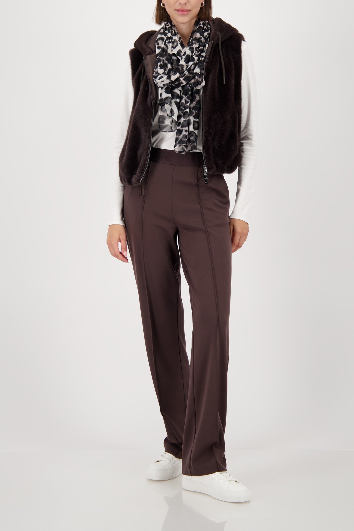 Brownie Leo Print Scarf - 809676