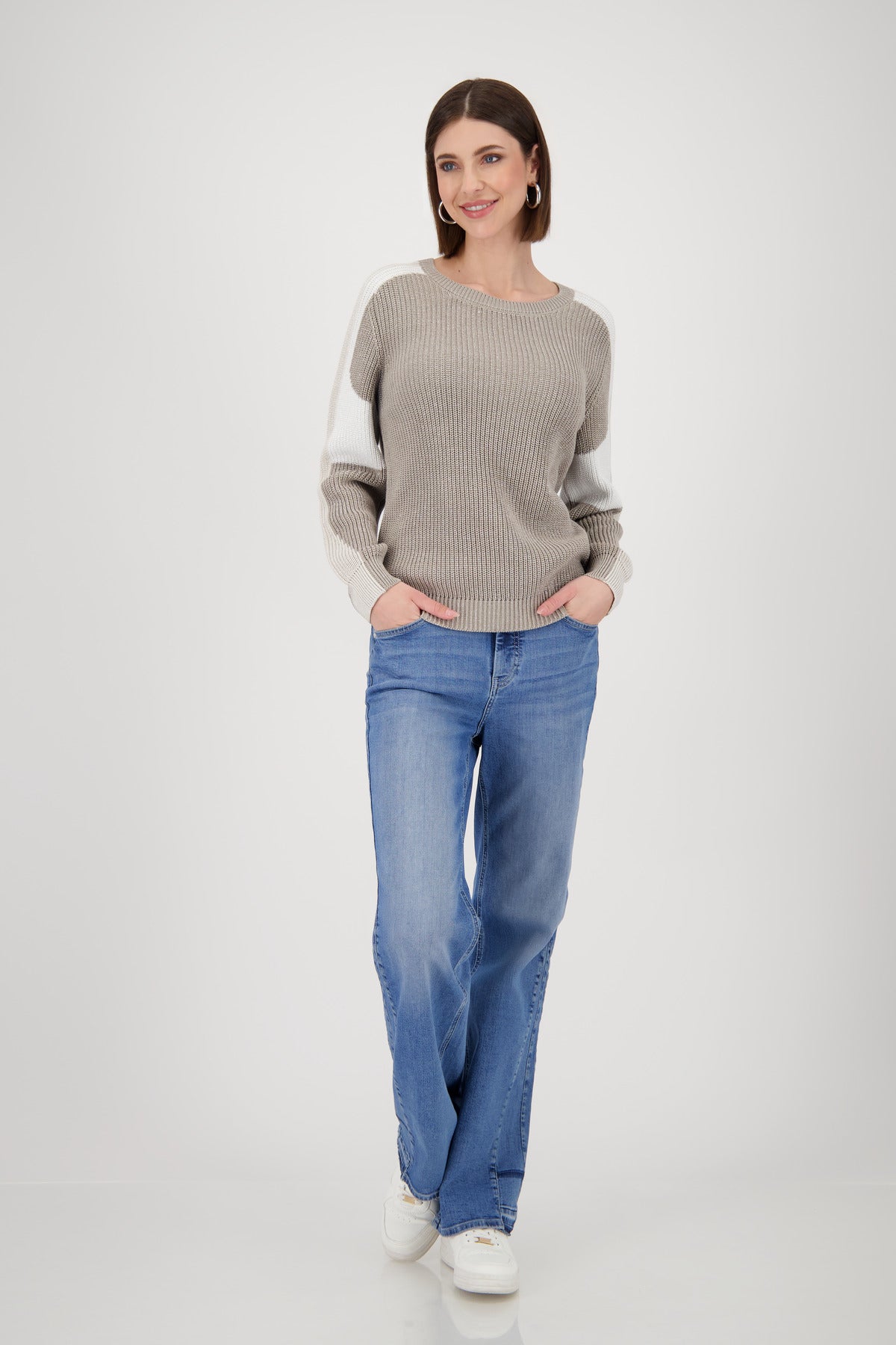 Greige Colourblock Sweater - 809060