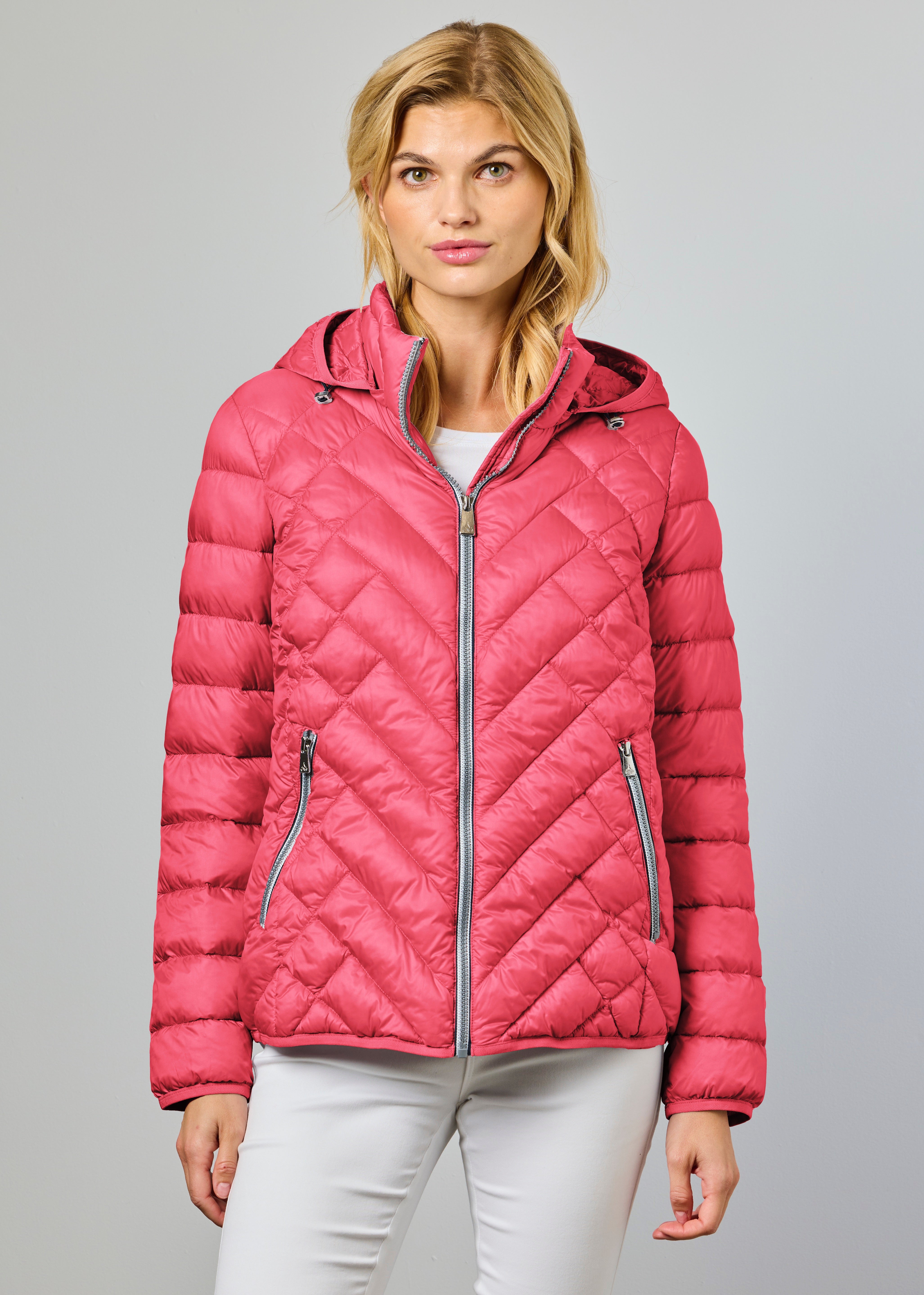 Naja Raspberry Hooded Quilt Jacket - 2242