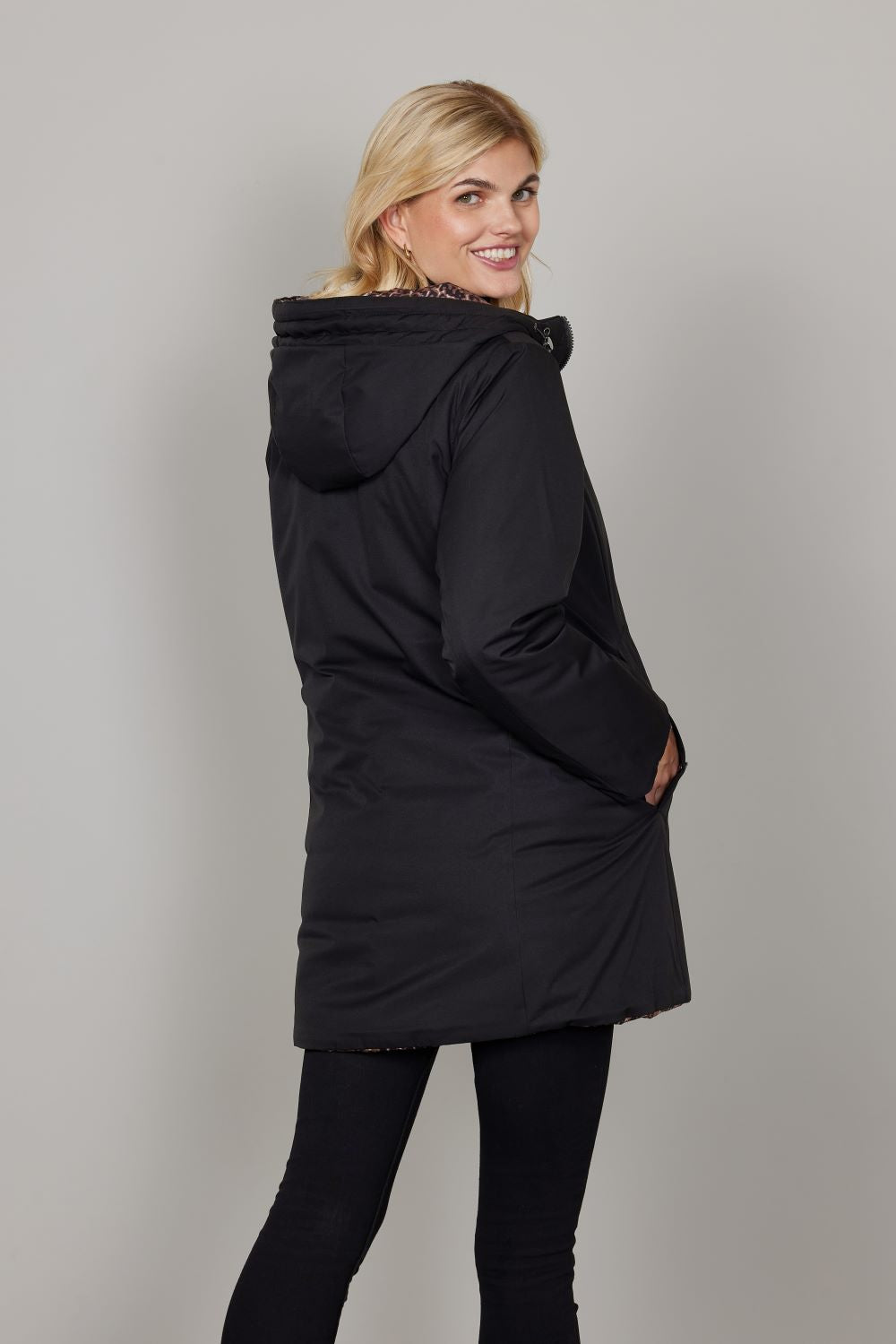 Makenzie Reversible Black/Leo Coat - 2089