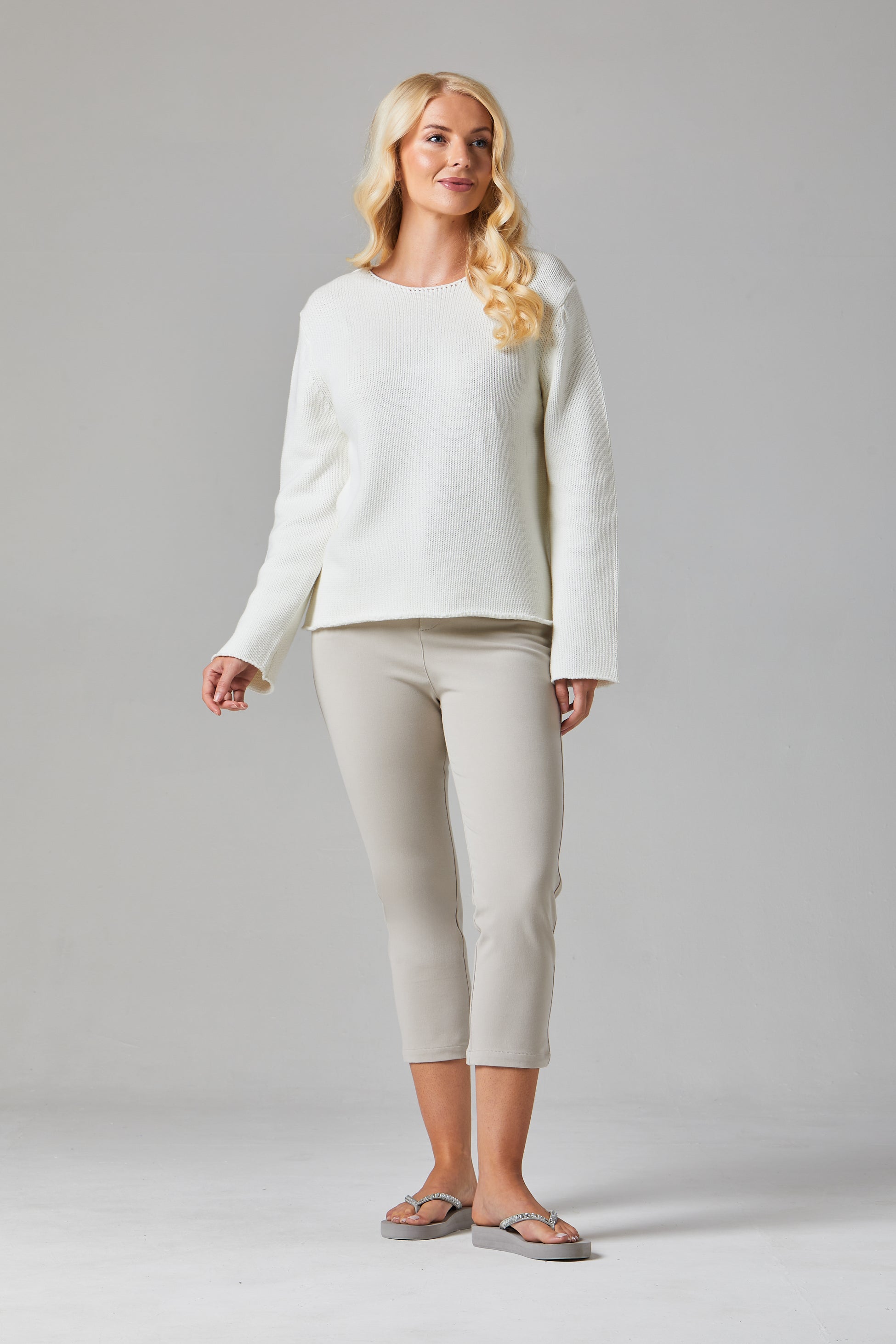 Pebble Cropped Jeans - S276