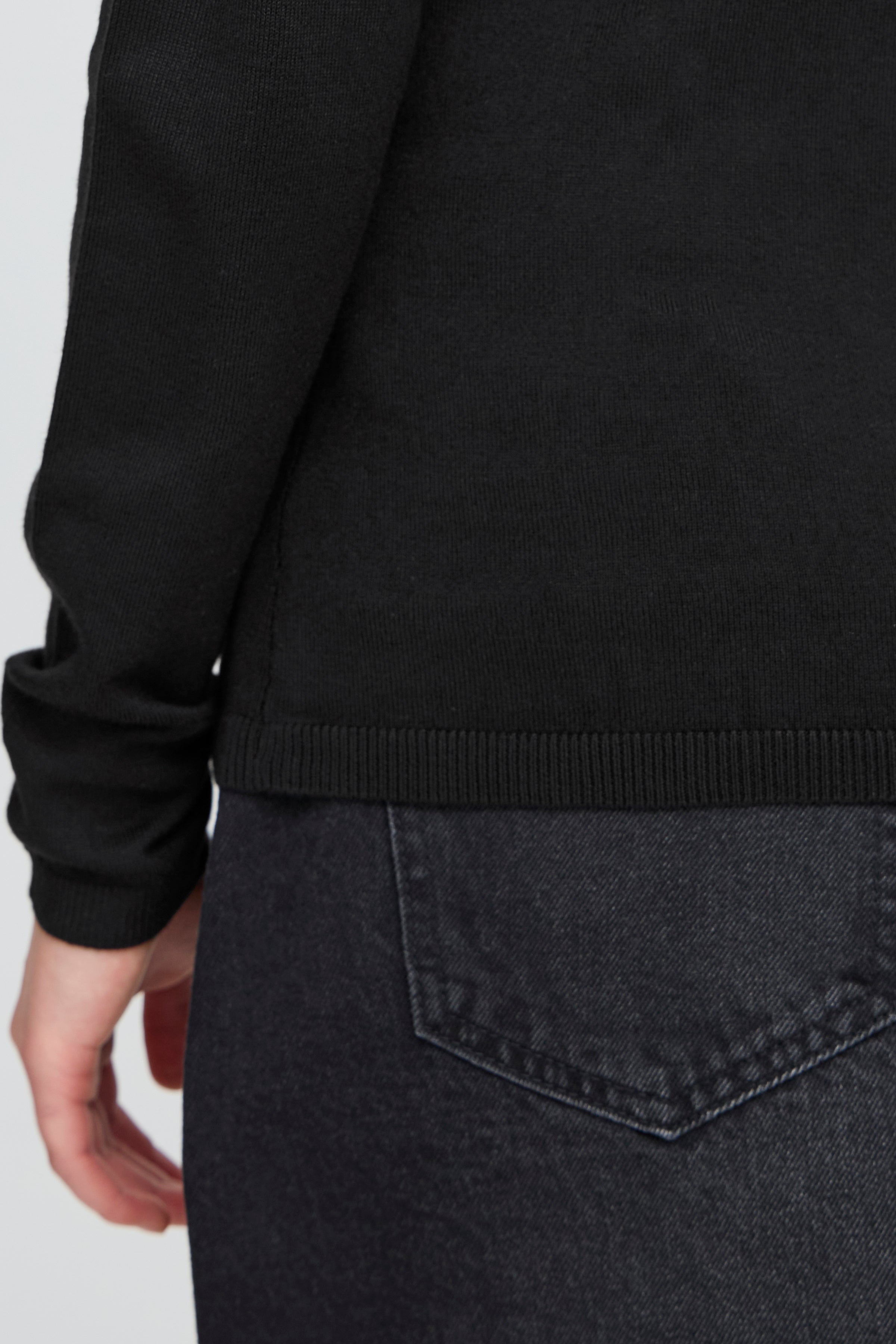 Mafa Black Rollneck - 103646