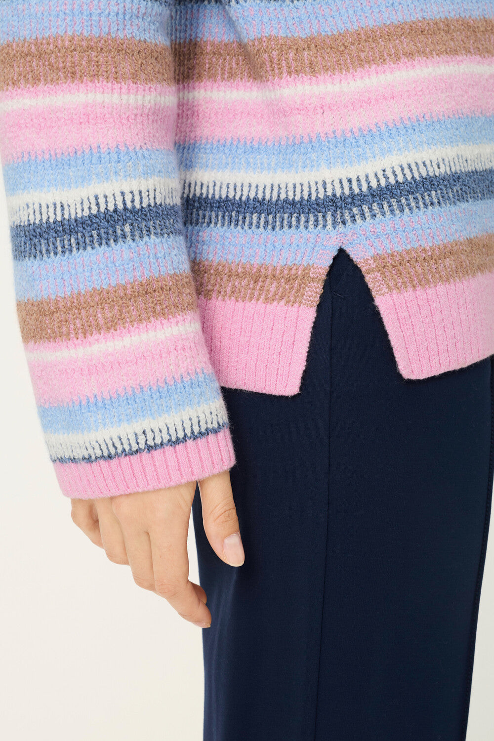 Cloud Blue Stripe Sweater - 11004794