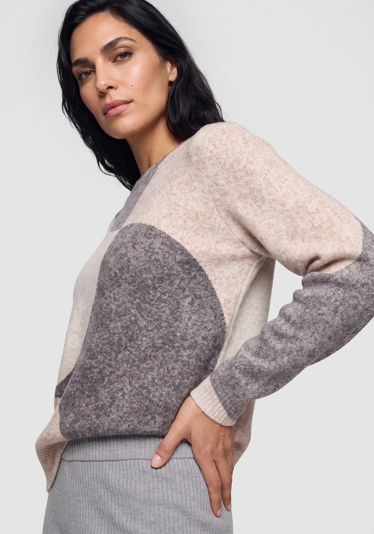 Almond Beige Block Colour Sweater -11004920