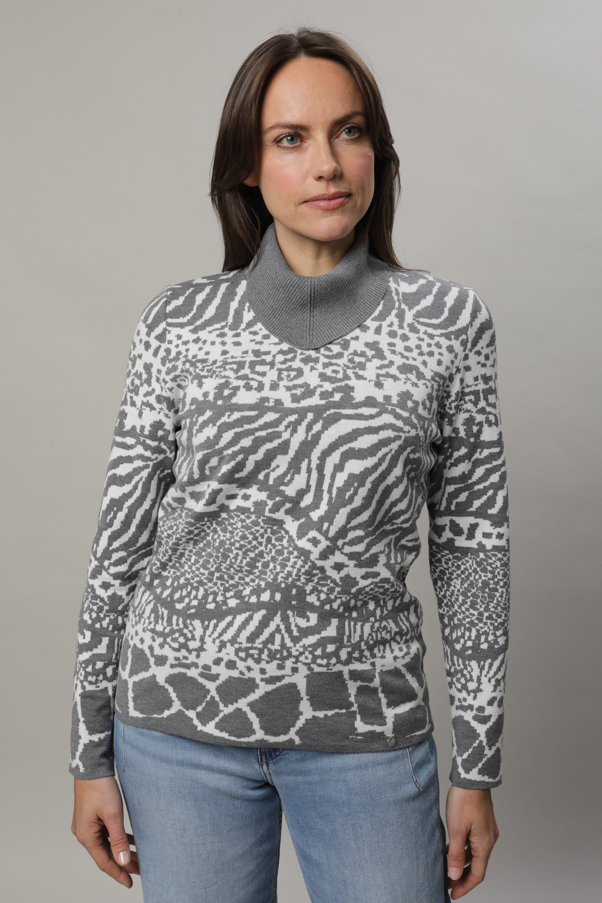 Chrome Animal Print Sweater - 11021