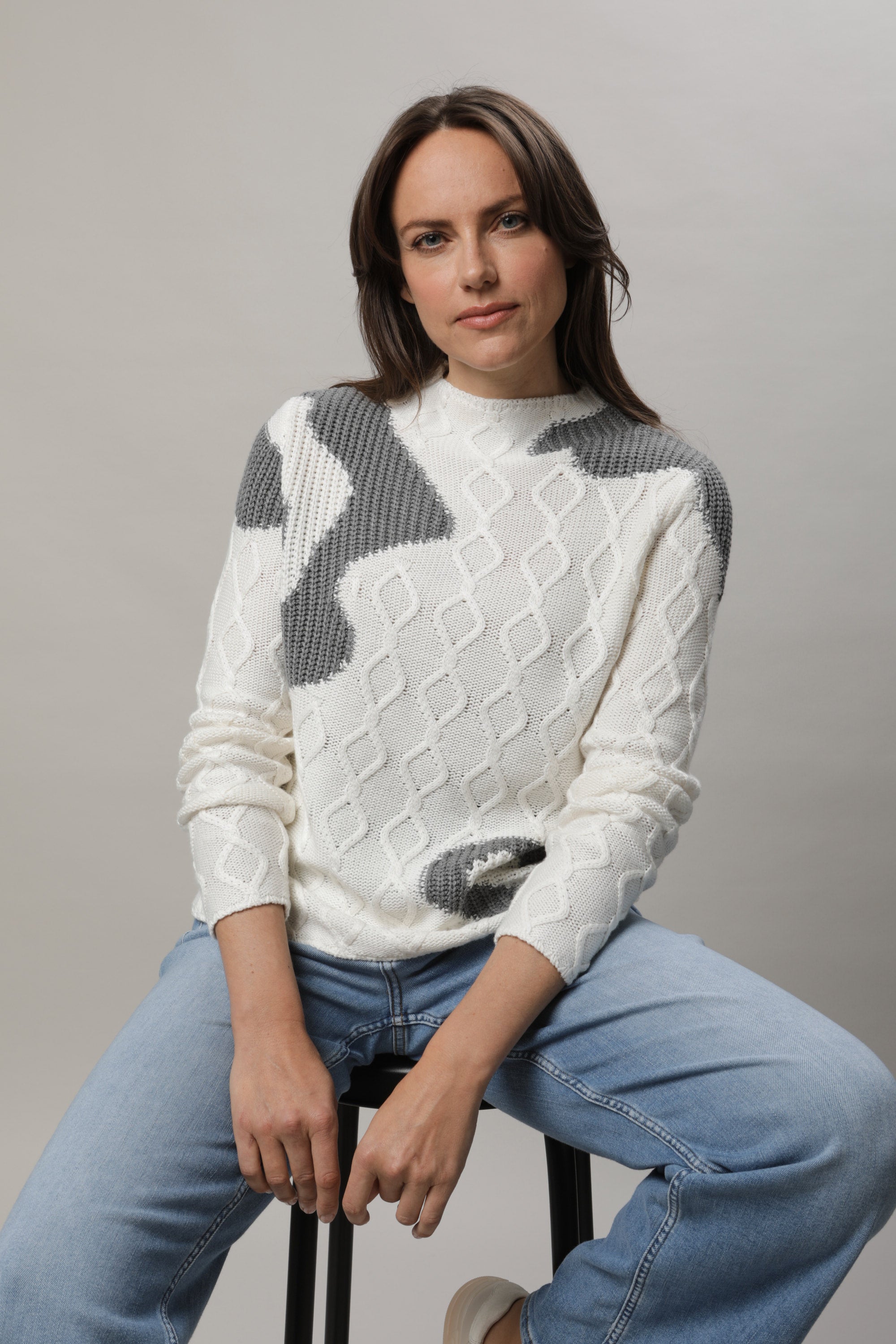 Ecru & Grey Design Jumper - 11034