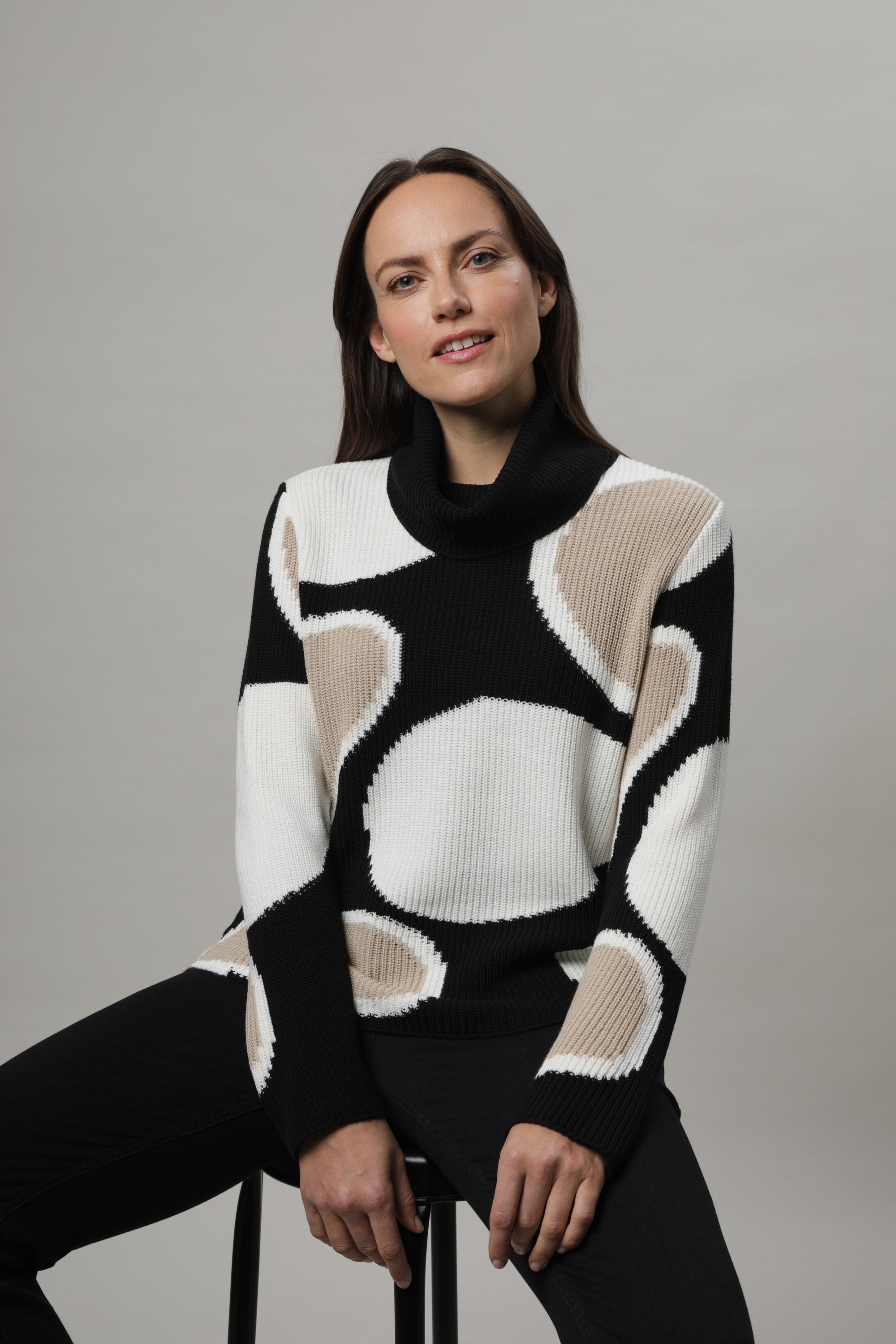 Black Abstract Design Roll Neck - 11131