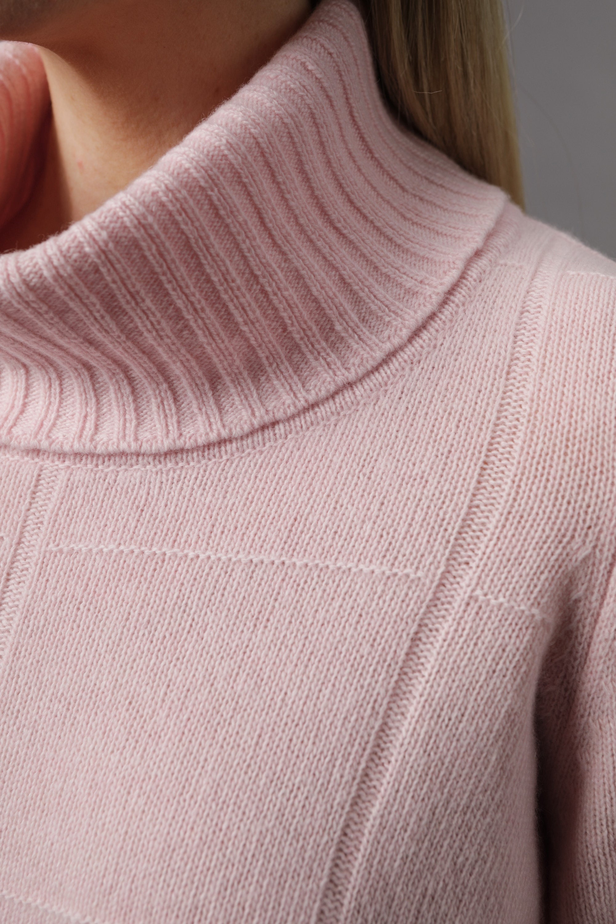 Sorbet Pink Roll Neck - 11534