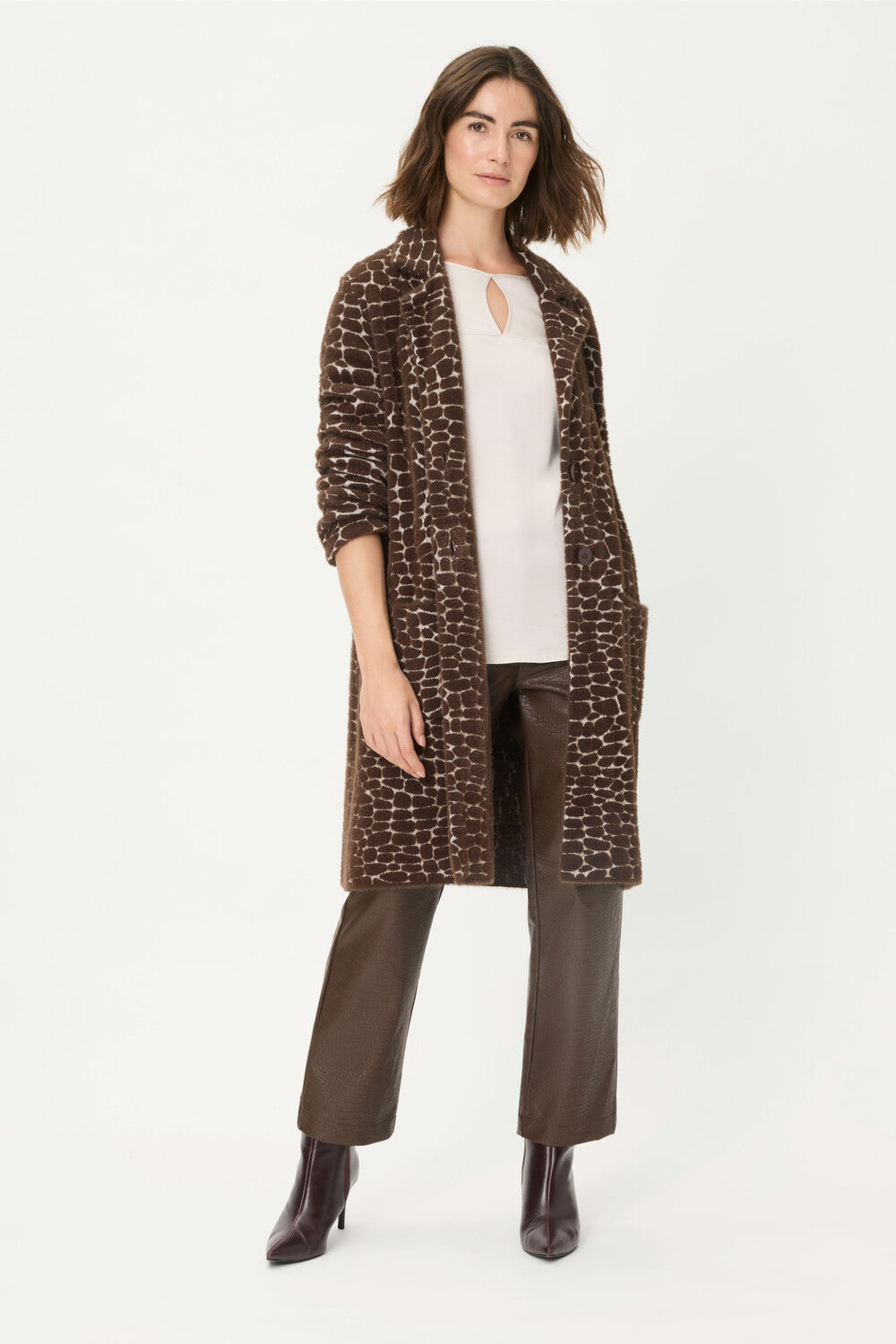 Chocolate Cropped Trousers - 14002467