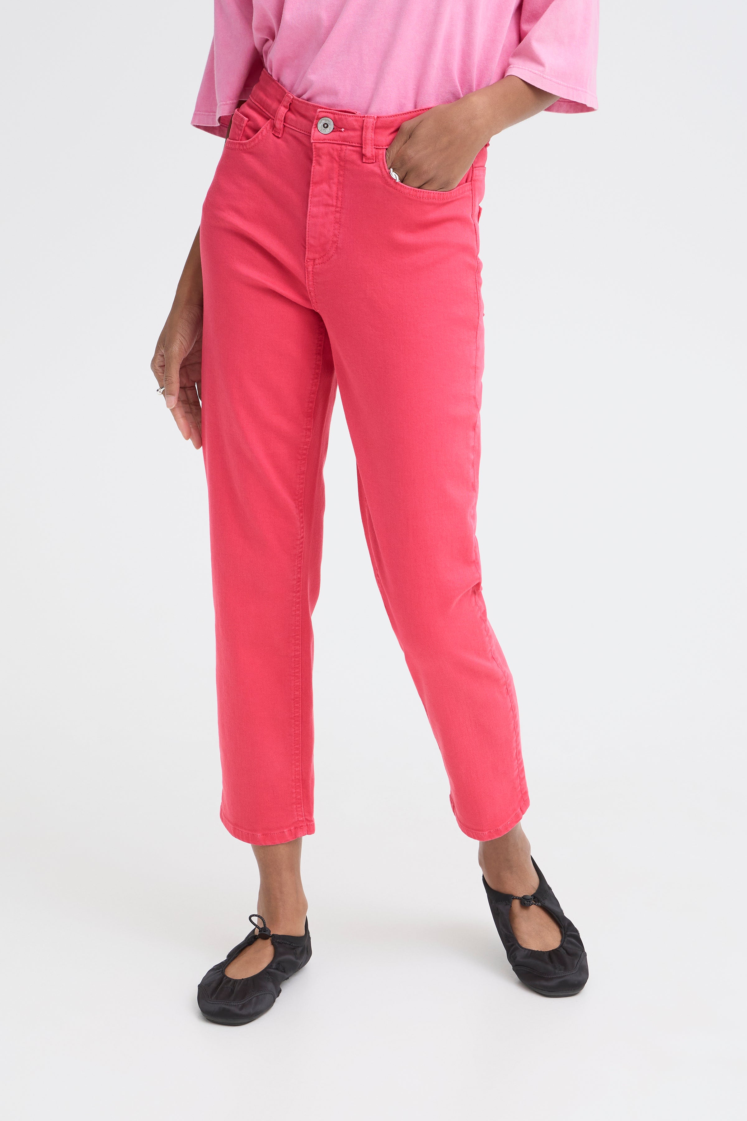 Shop ICHI Ziggy Raven Azalea Pink Jeans - 20114112 | Vanity Fair
