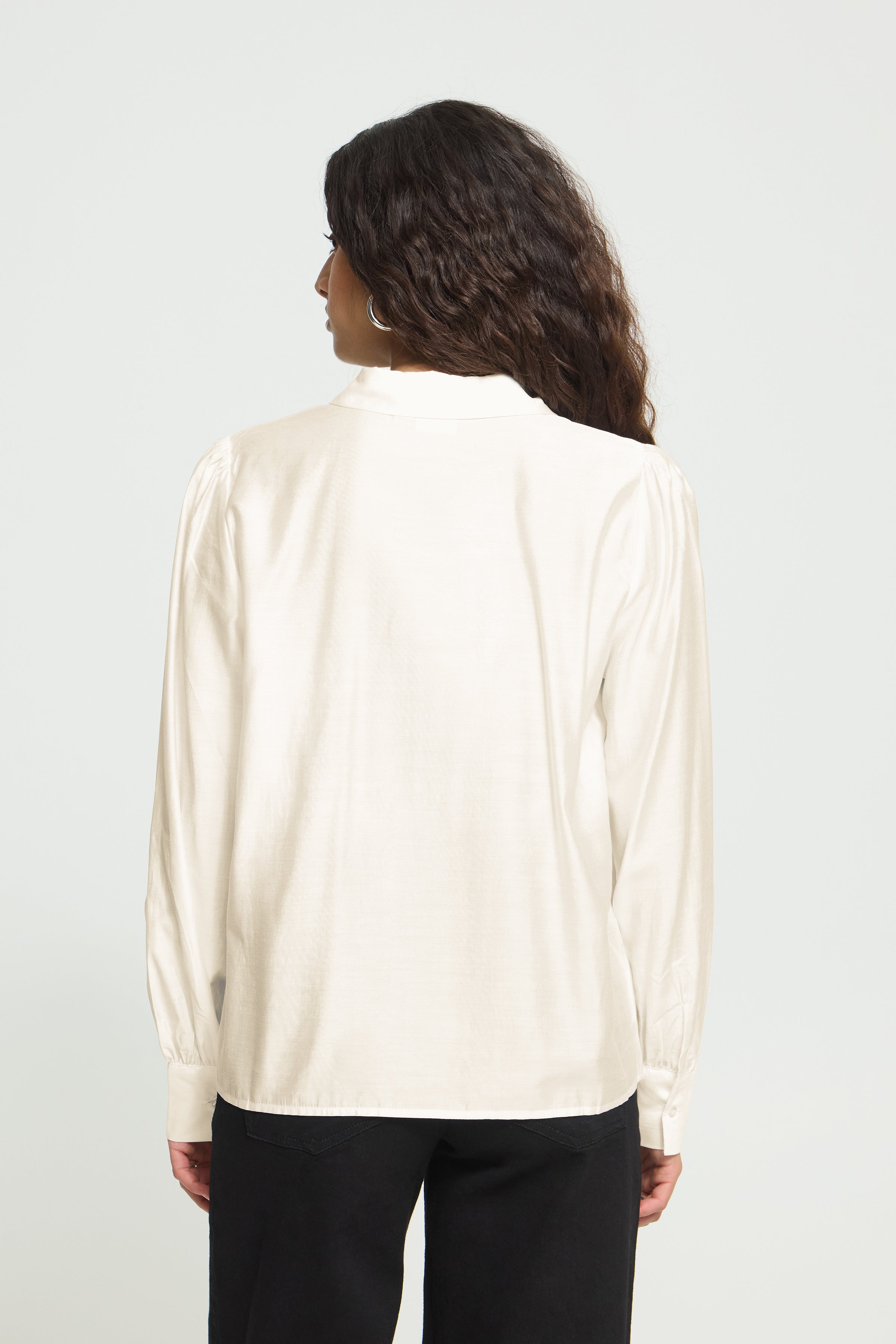 Karlani Cloud Dancer Shirt - 20121889