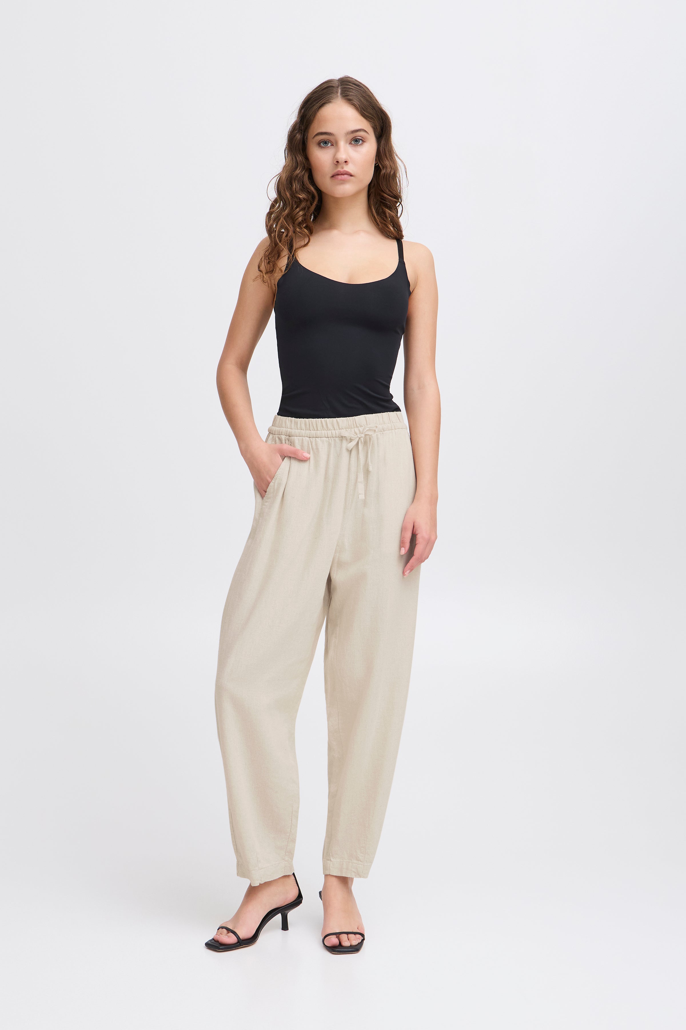 Linno Natural Ecru Barrel Pants - 20122913