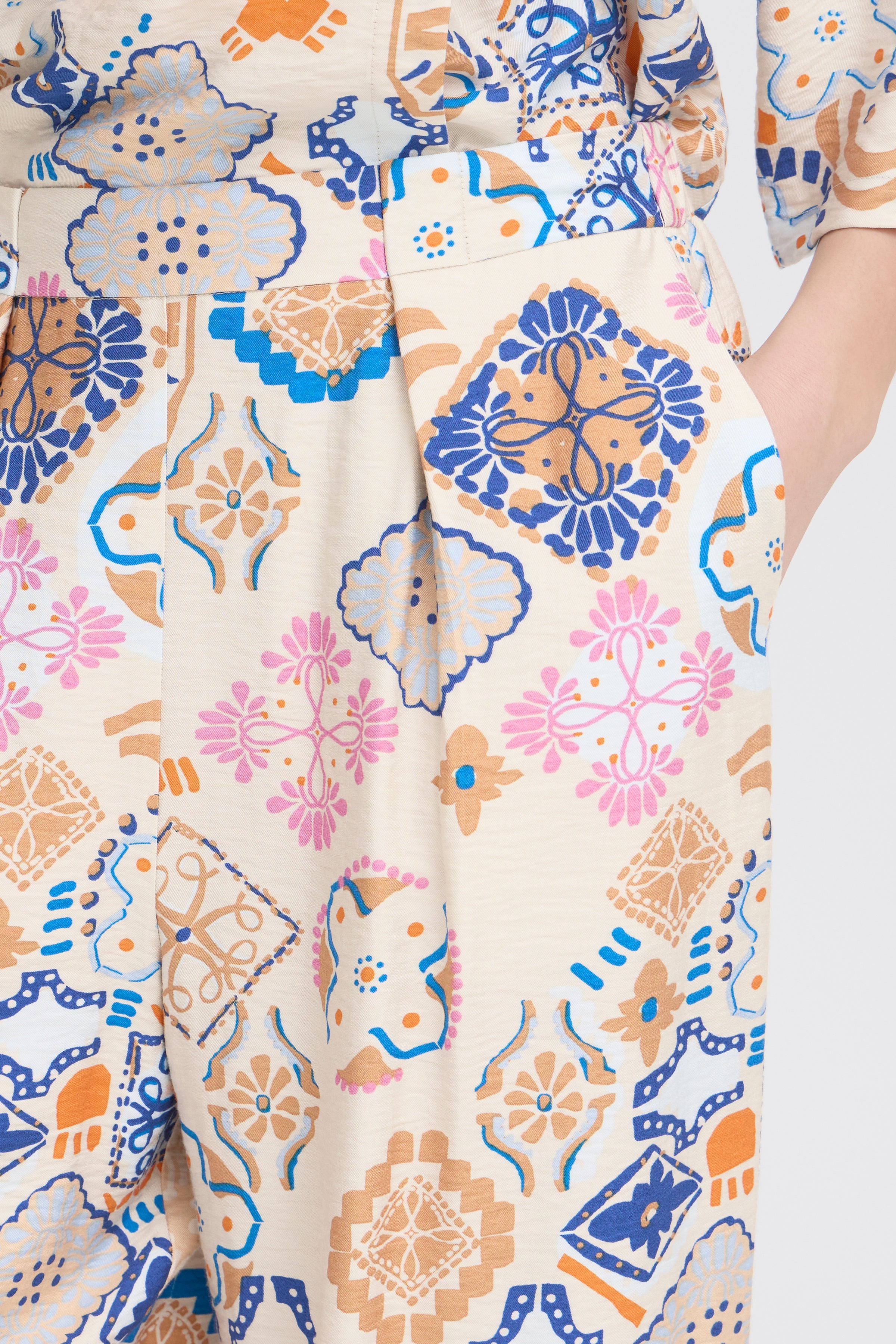 Lancie Graphic Tile Trousers - 20125546