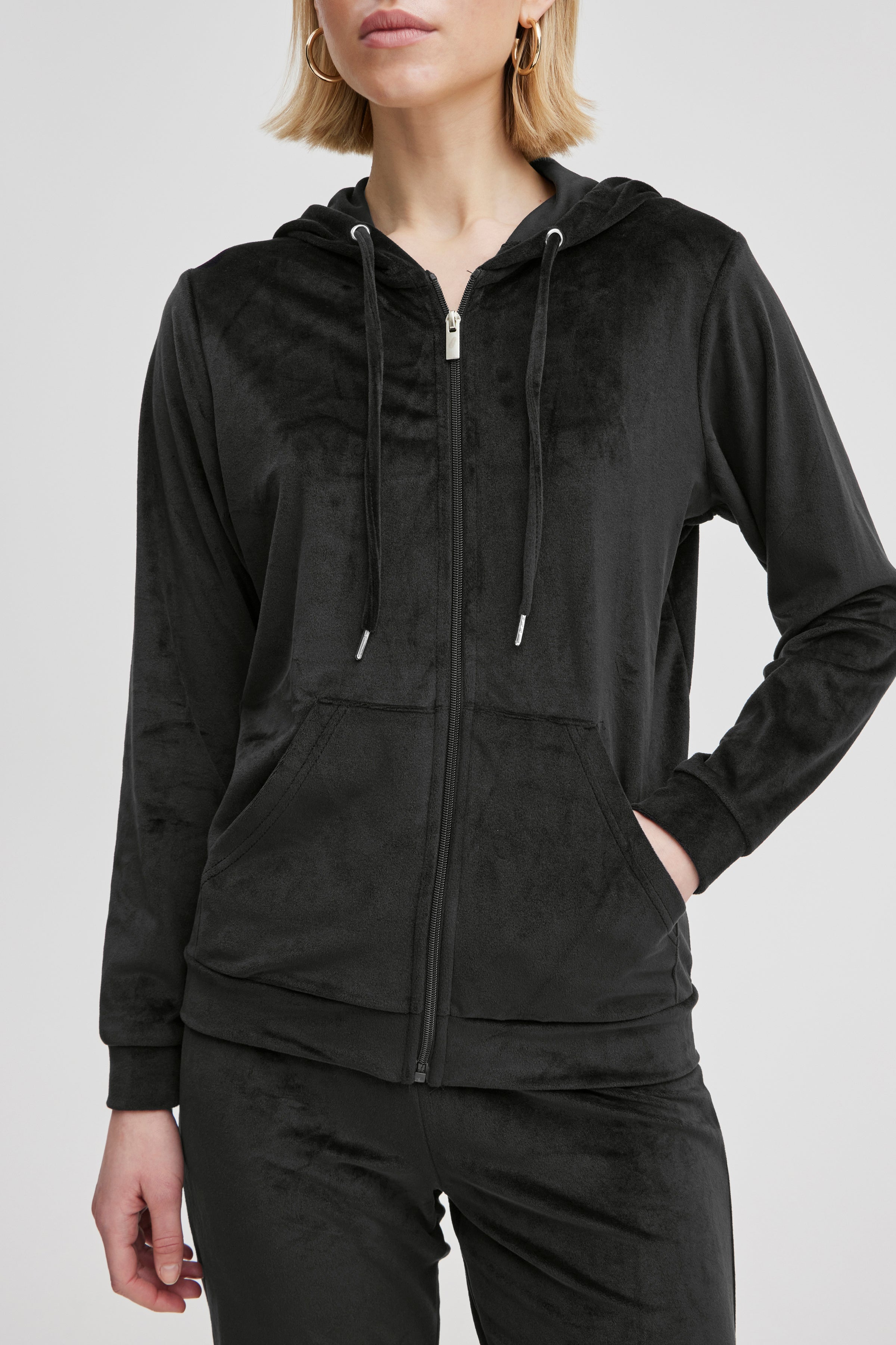 Mitza Black Tracksuit - 20810786