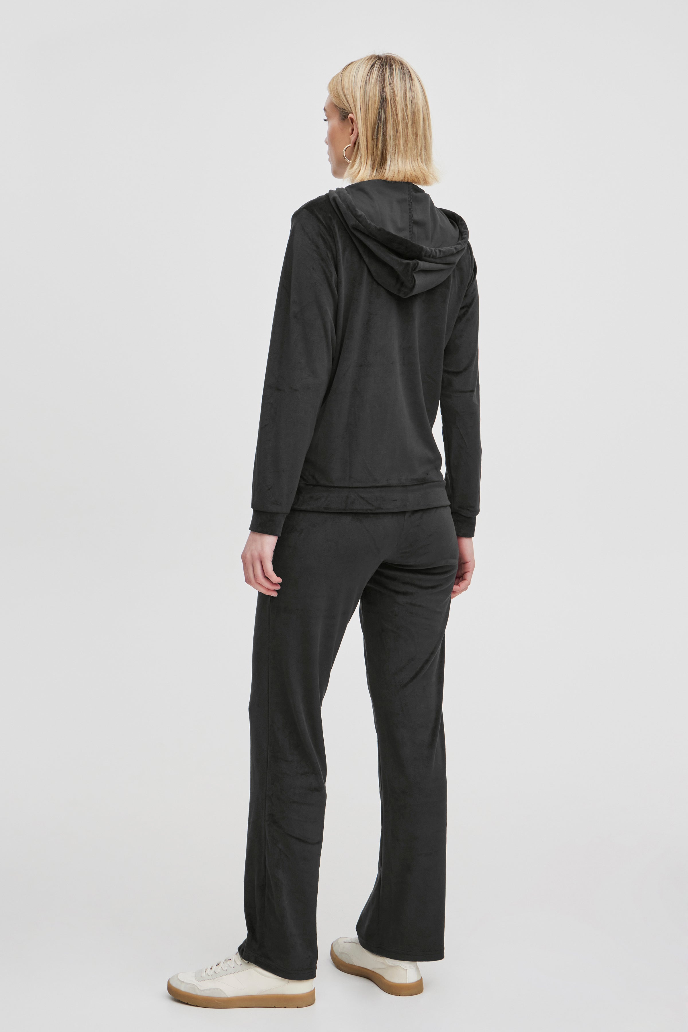 Mitza Black Tracksuit - 20810786