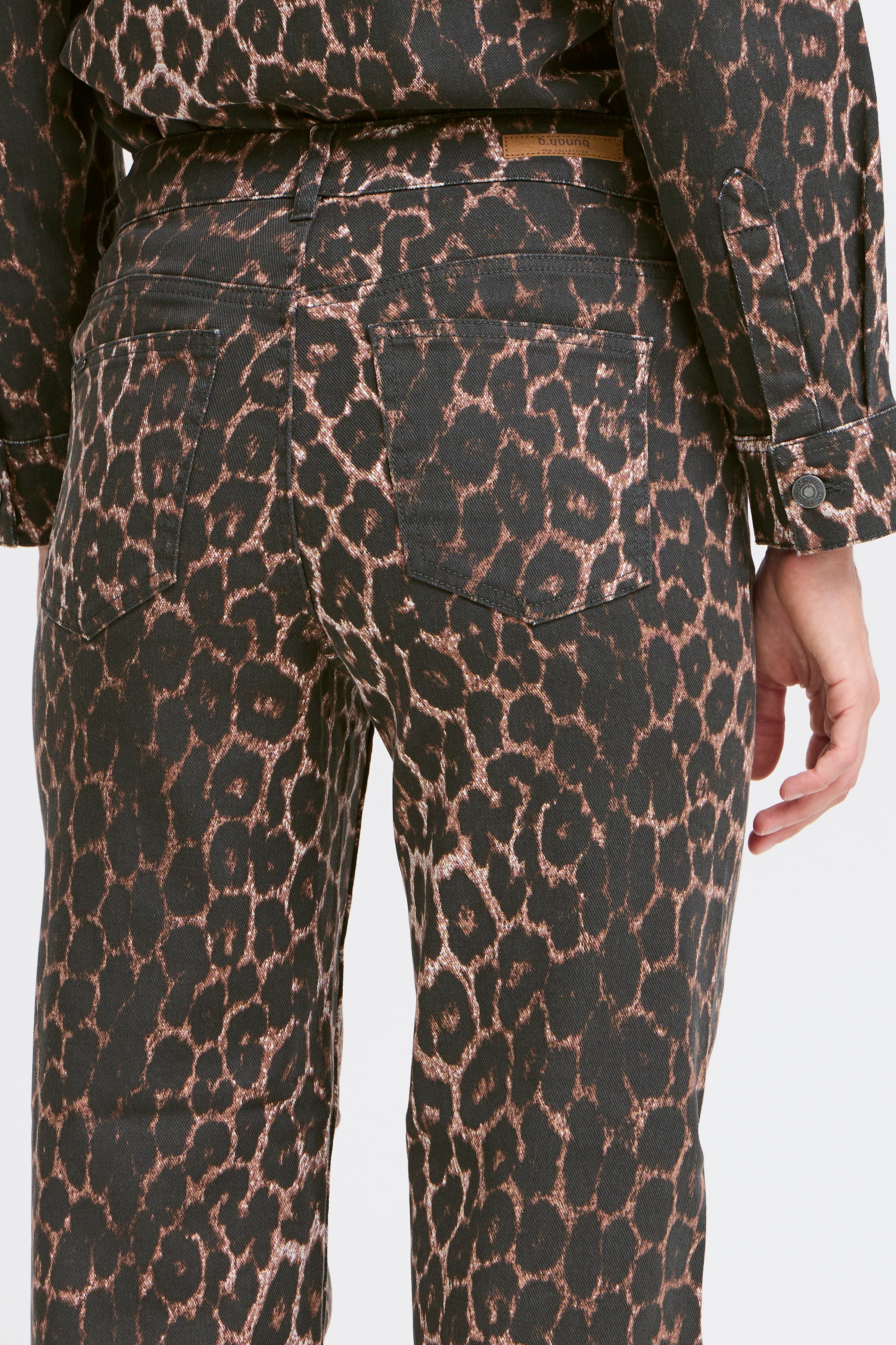 Kenna Leopard Print Jeans - 20817019