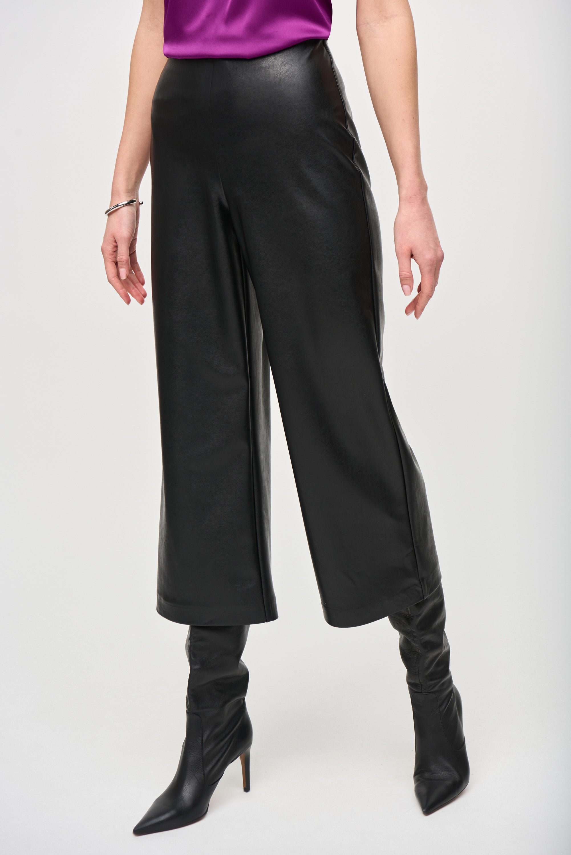 Cropped Faux Leather Pants - 243042