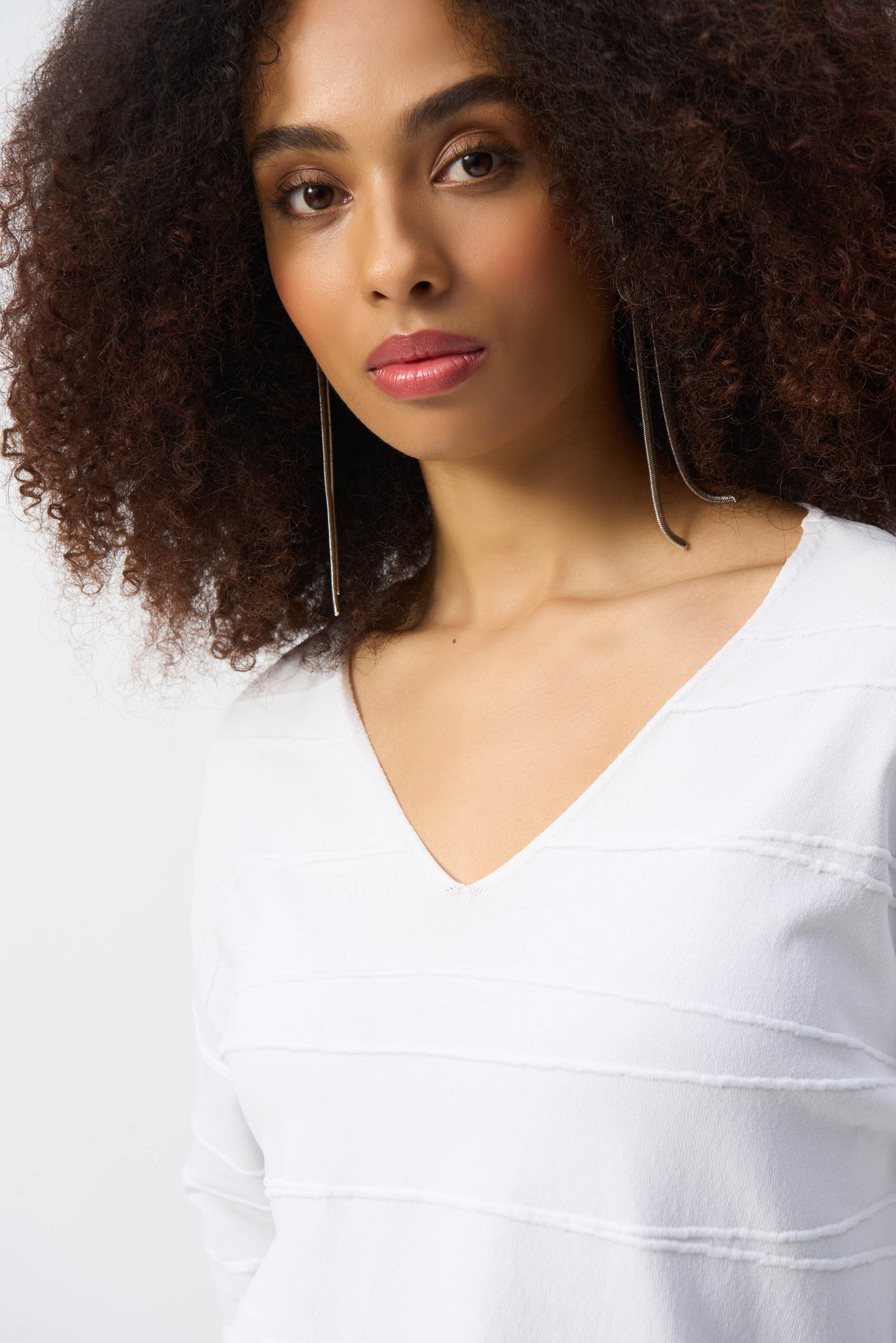Vanilla V Neck Sweater - 251923