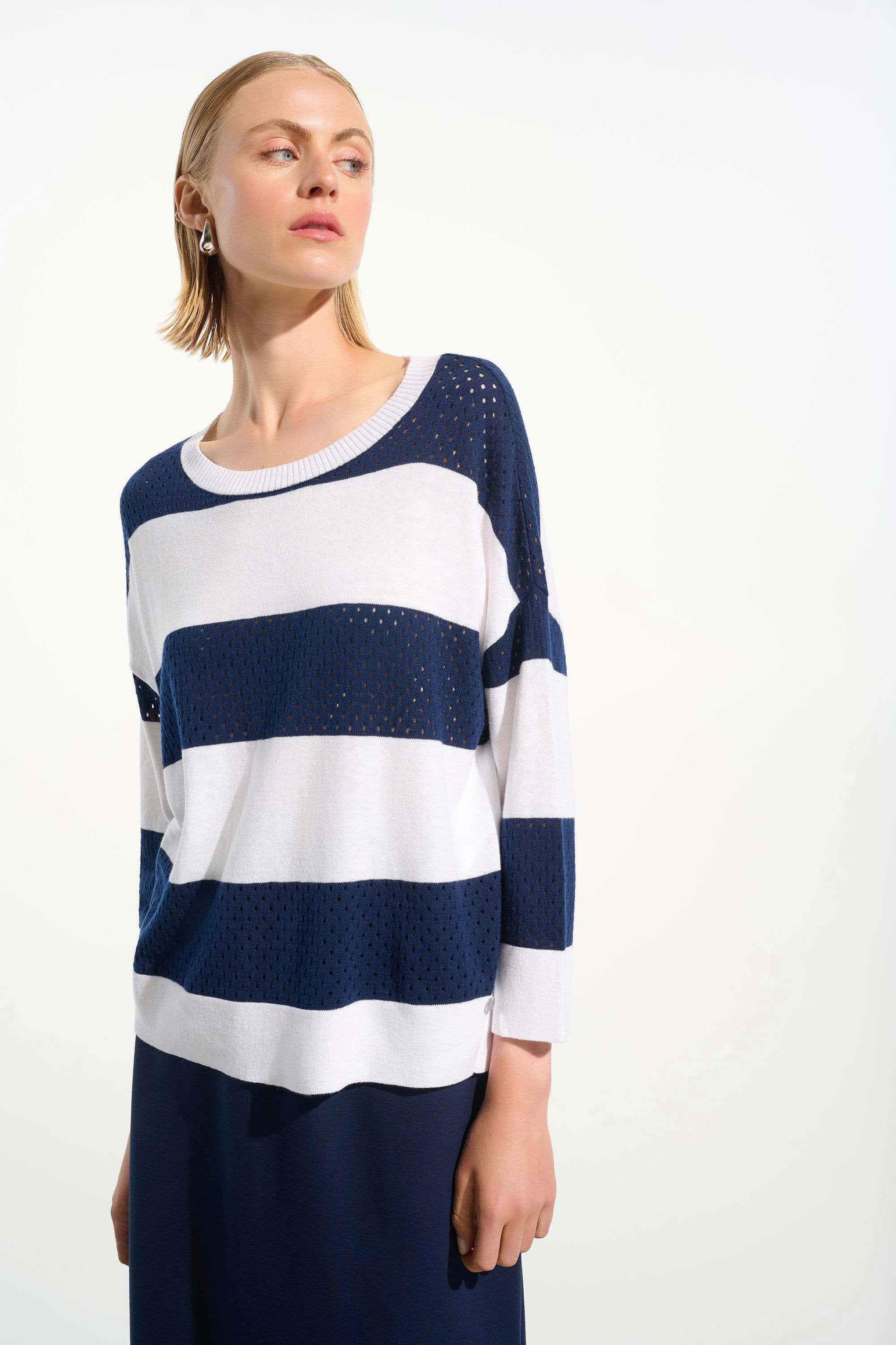 Indigo & Vanilla Crewneck Sweater - 261635