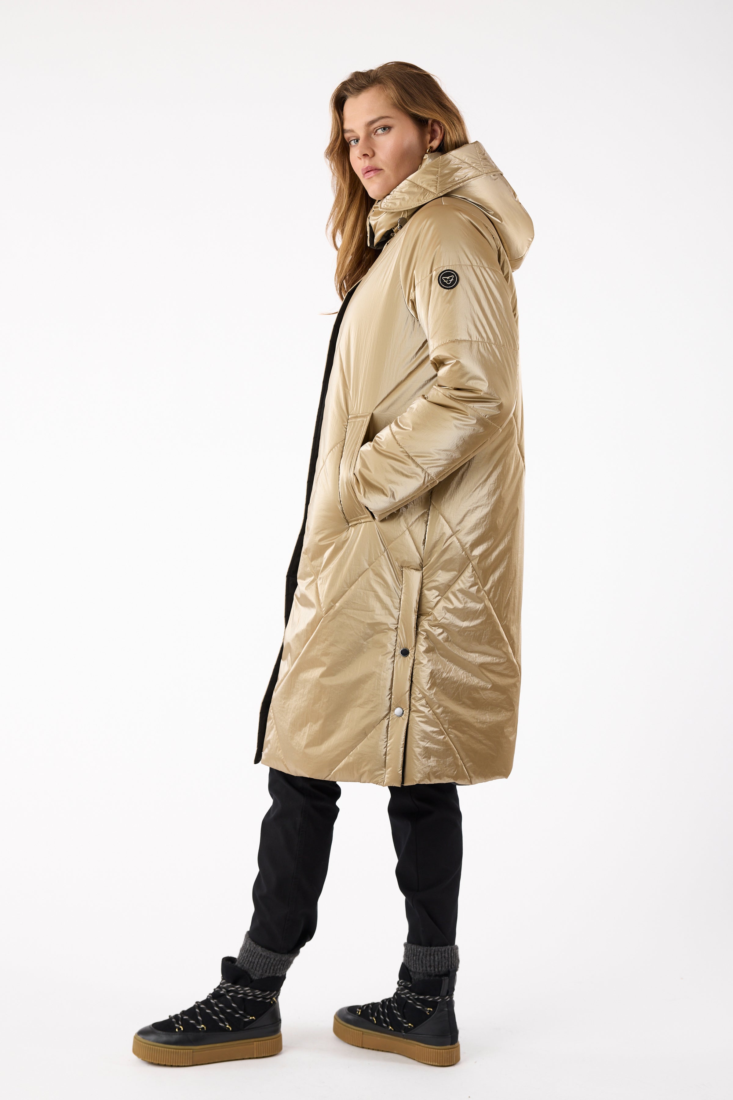 Gold Coat - 511