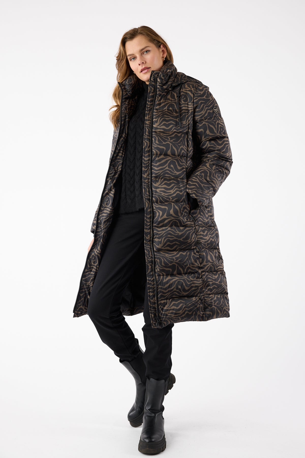 Pine Bark/Black Coat - 531