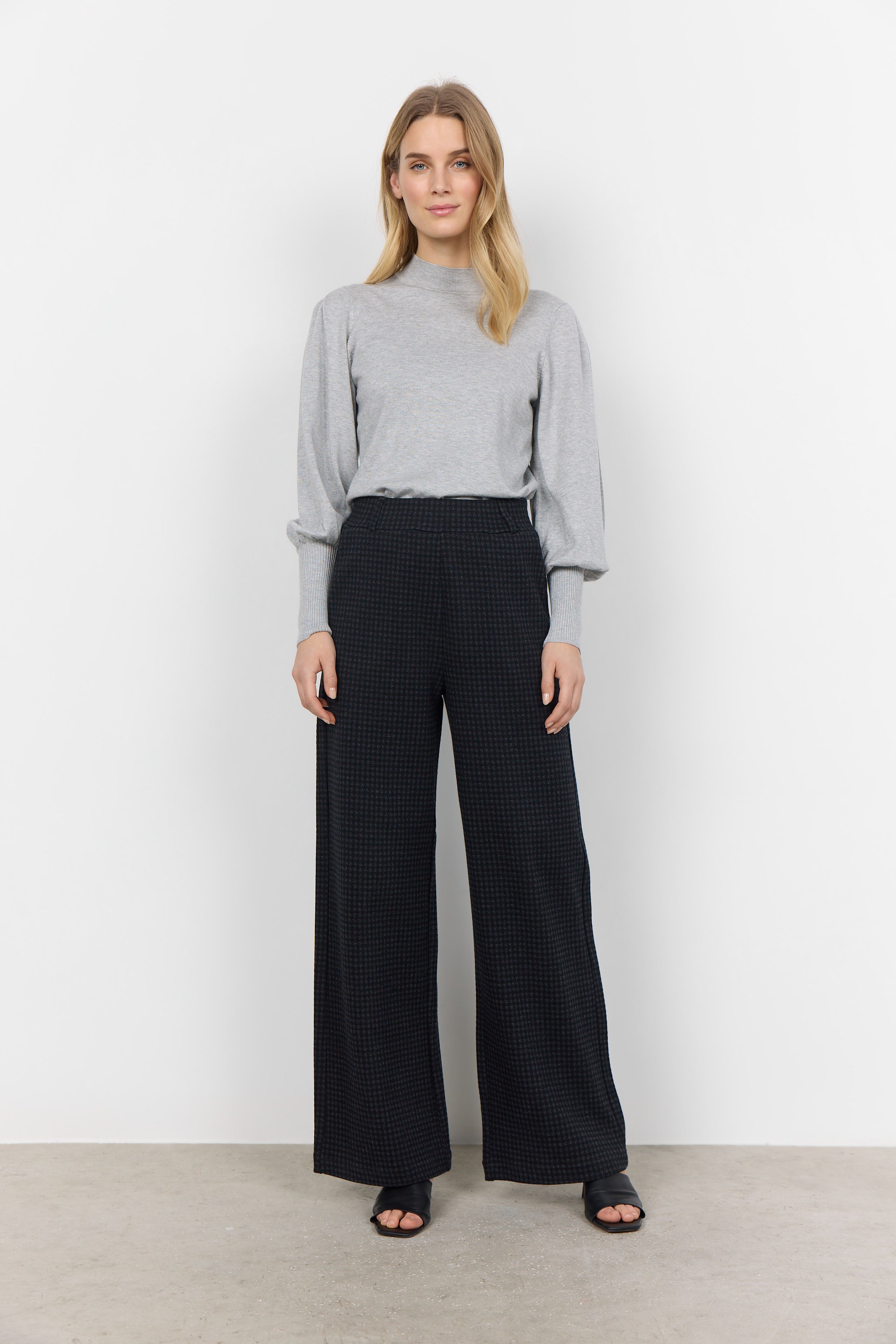 Isobel 6 Check Trousers - 26676