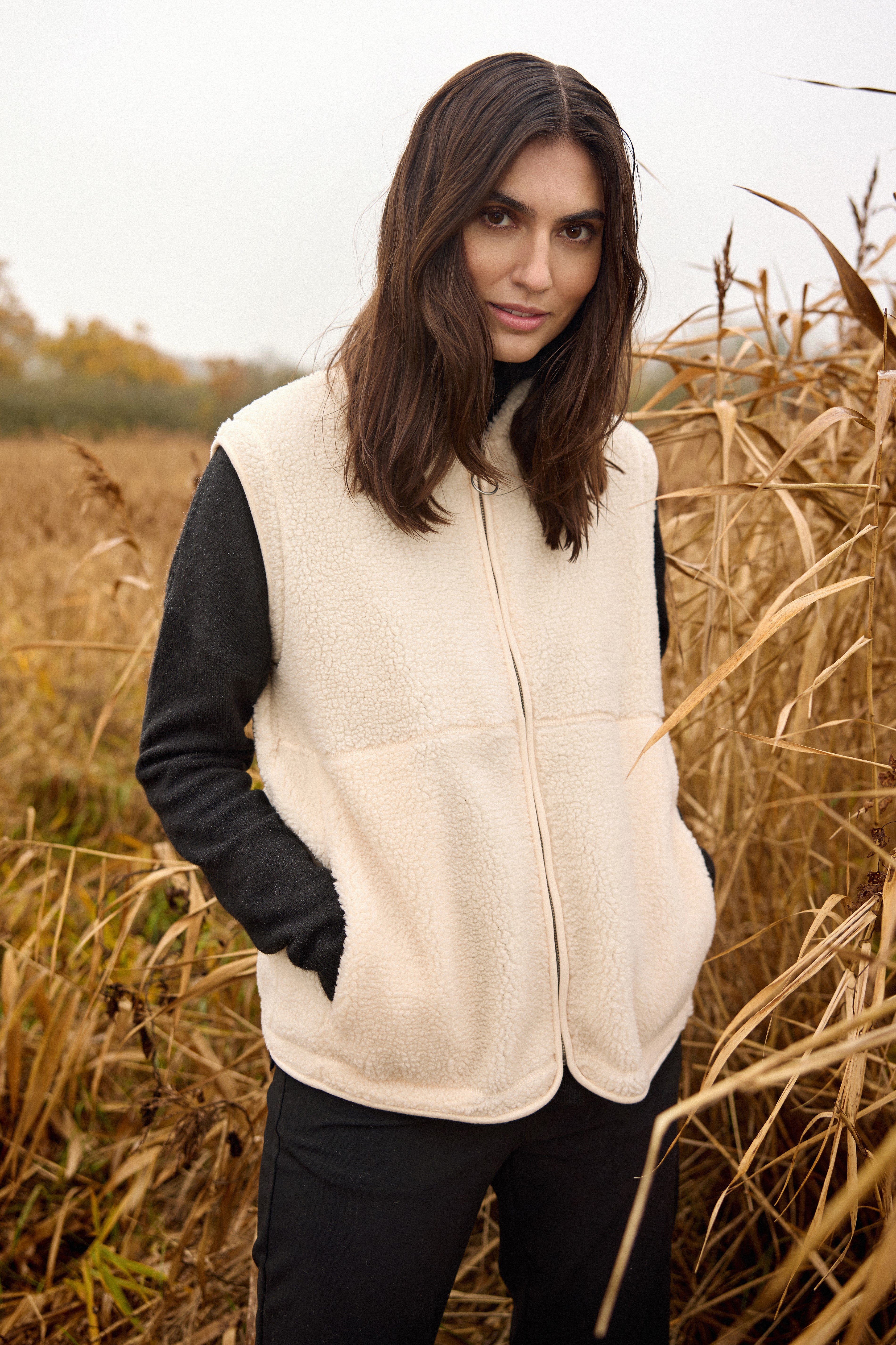 Onyx Cream Borg Fleece Gilet - 26851