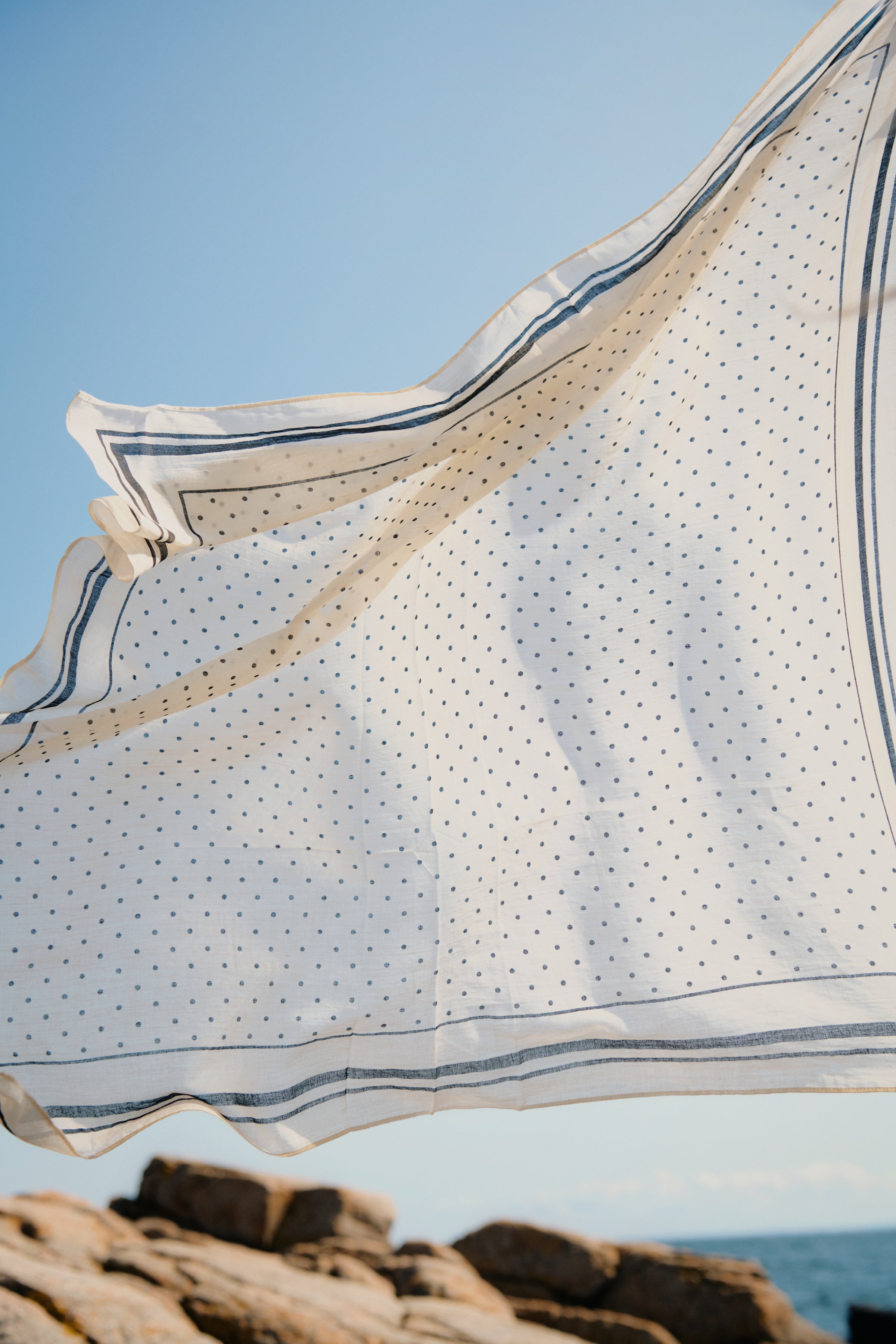 Phil Black Dot Print Square Scarf - 30309304