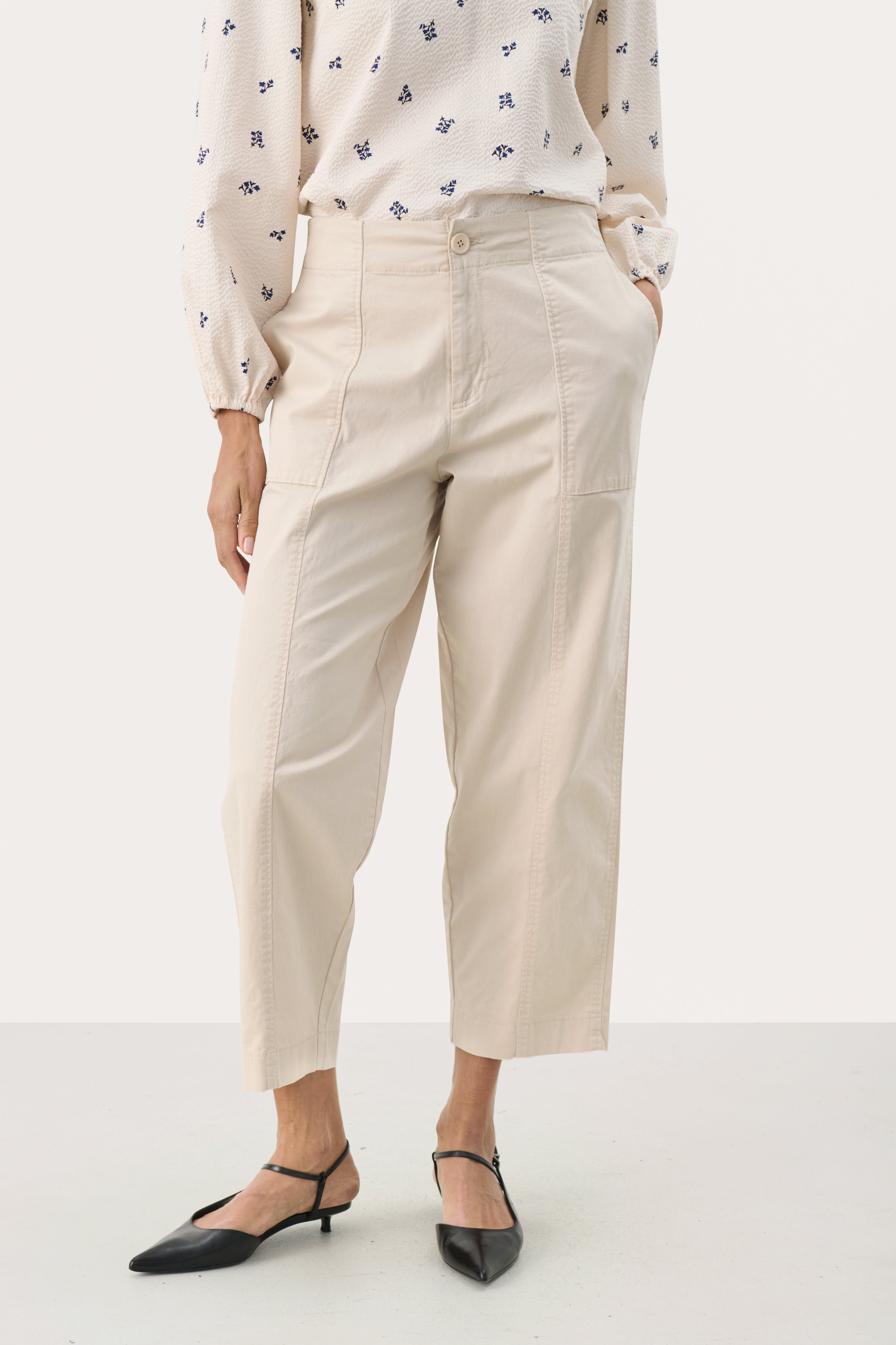 Netta French Oak Trousers - 30309489