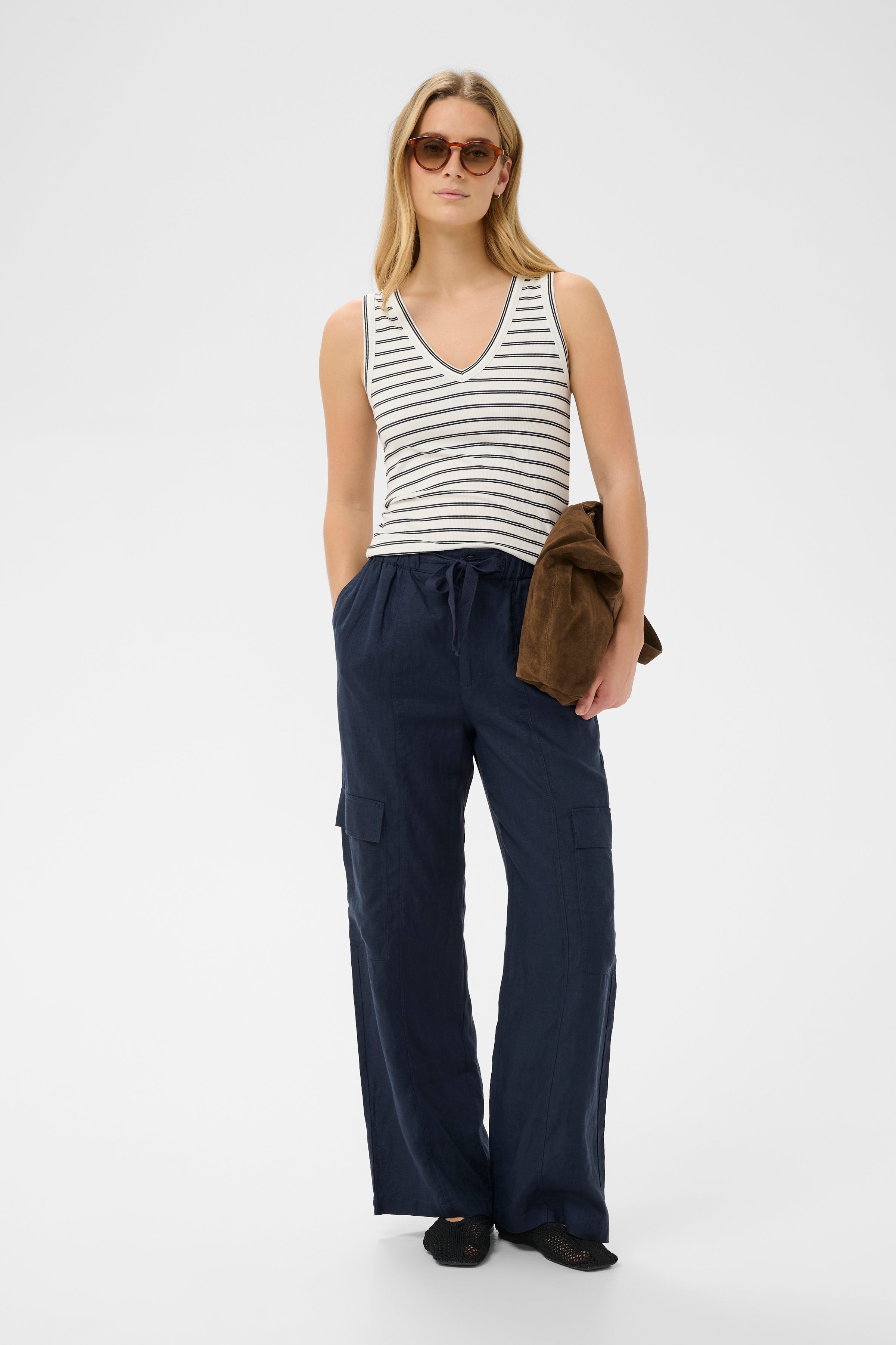 Atena After Midnight Linen Trousers - 30310409