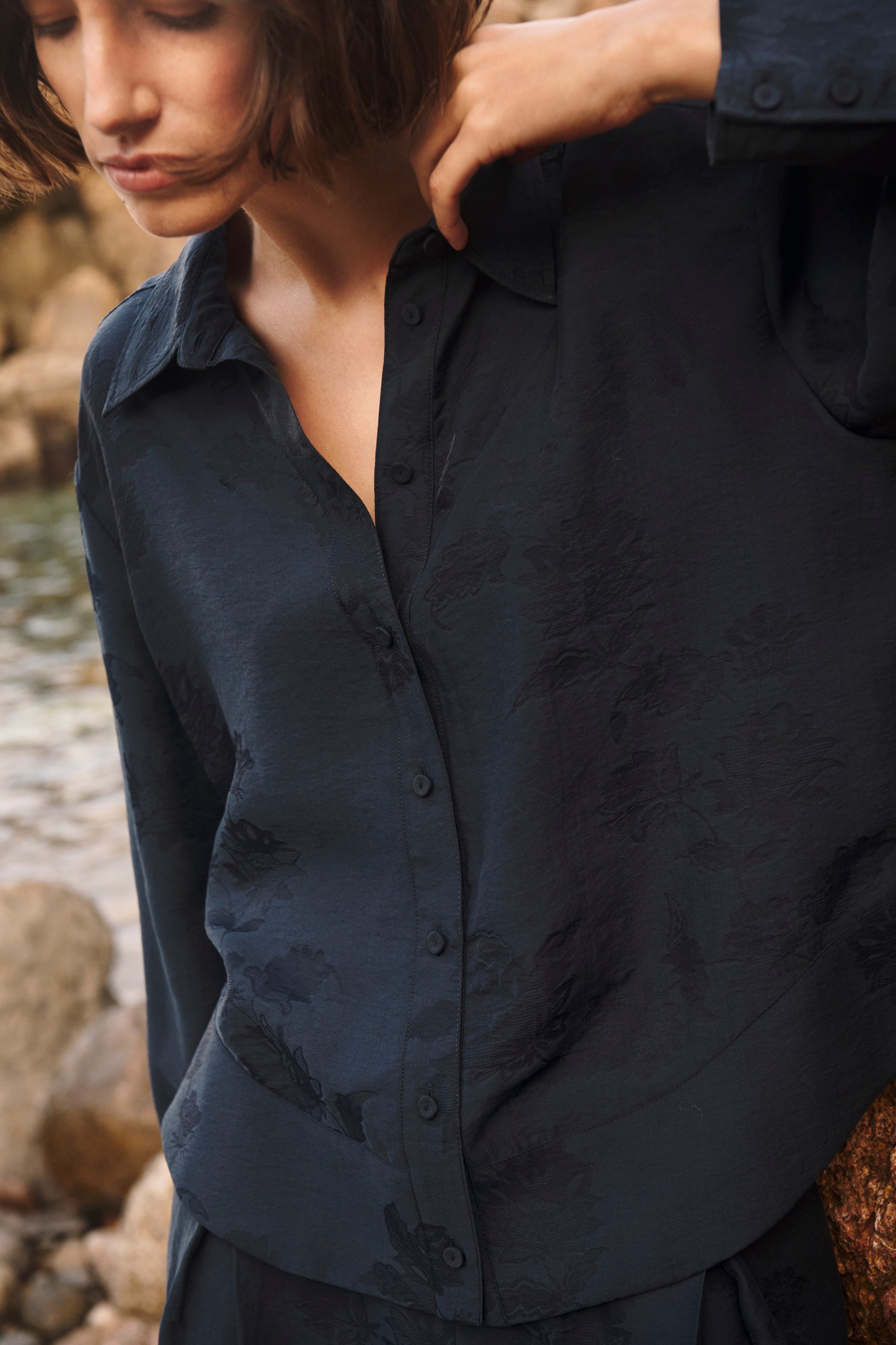 Carolla Dark Navy Flower Shirt - 30310863