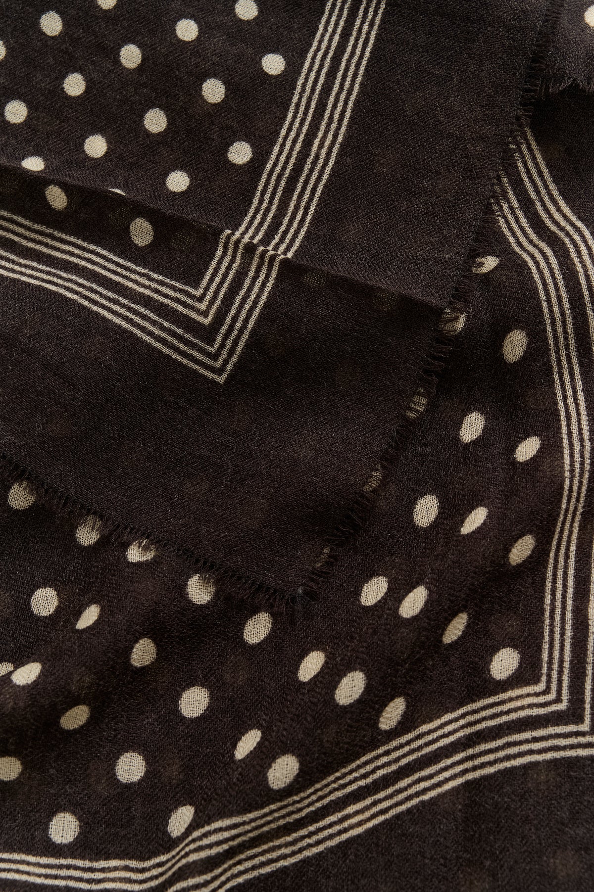 Celesta Mole Dot Scarf - 30310875