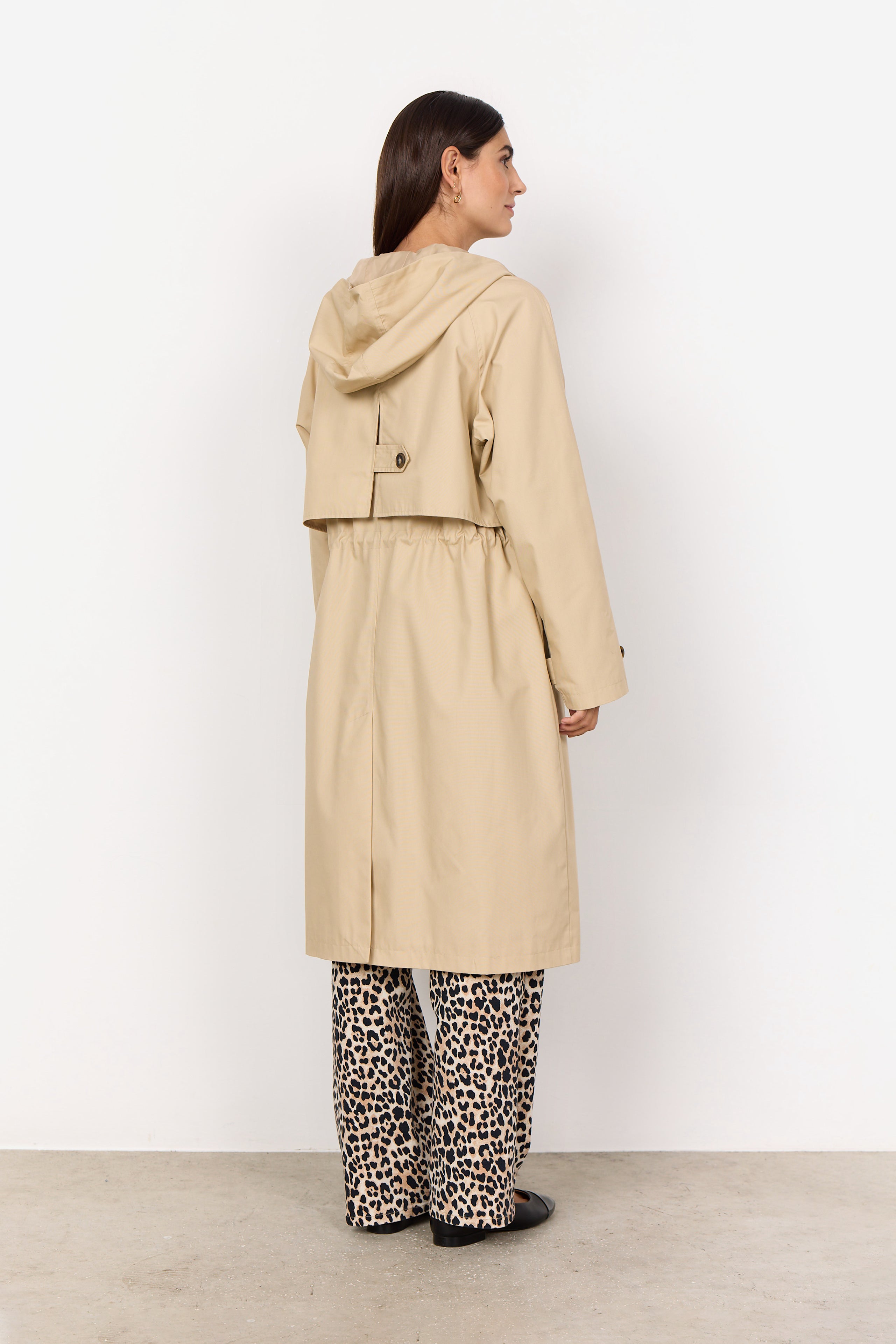 Lora 17 Sand Raincoat - 40953