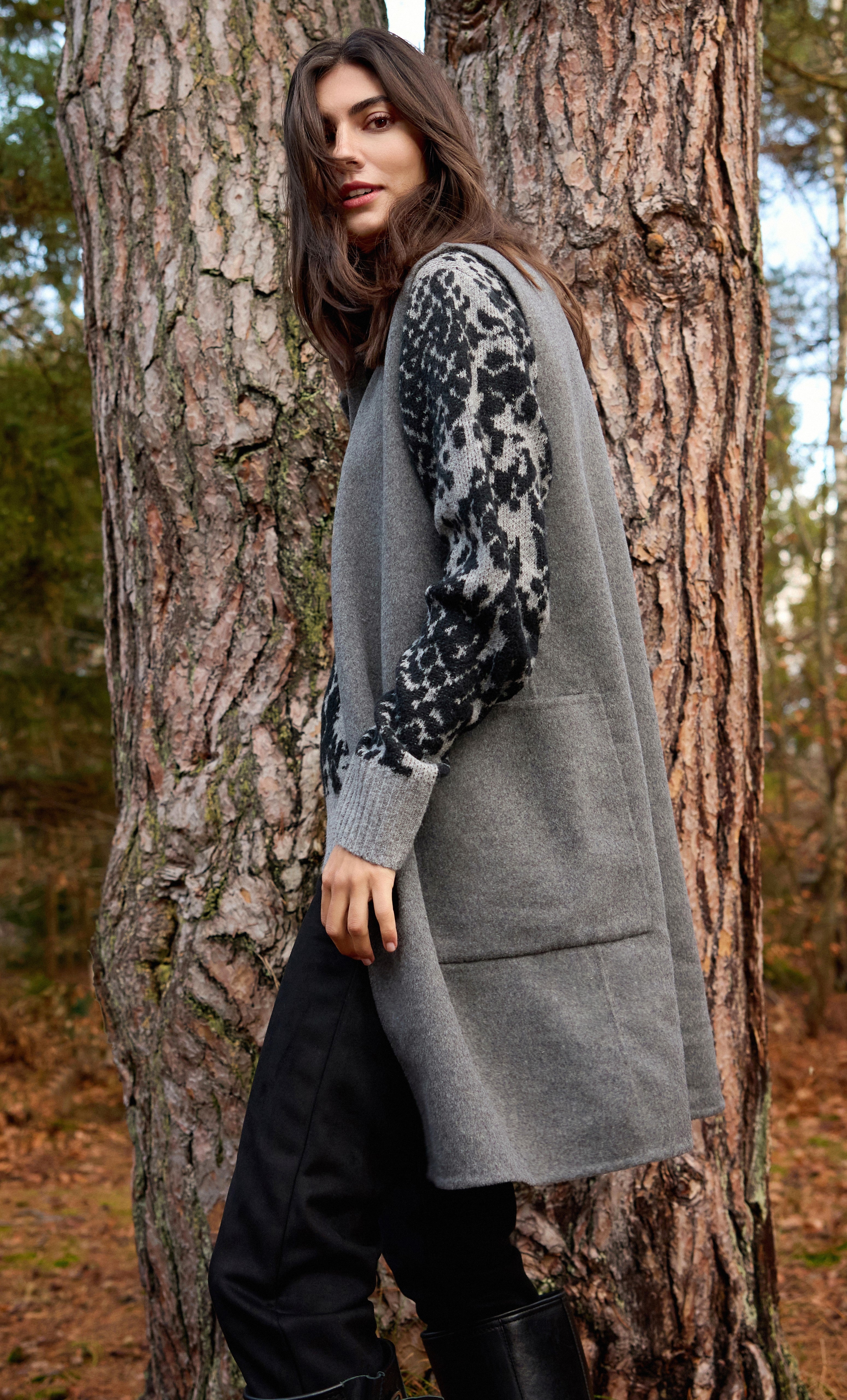 Vienna 2 Dark Earth Long Gilet - 41425