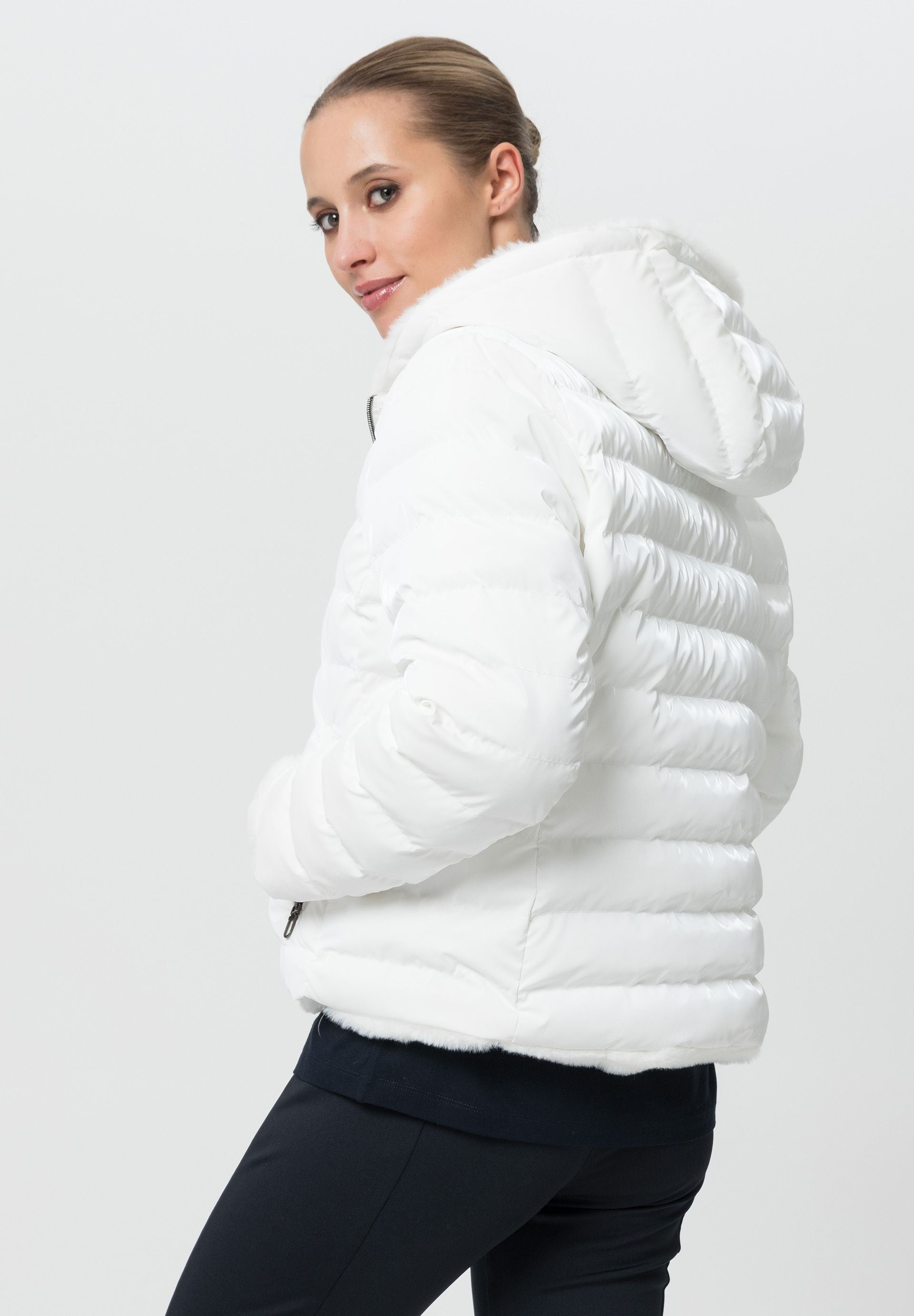 Short White Jacket - 424951