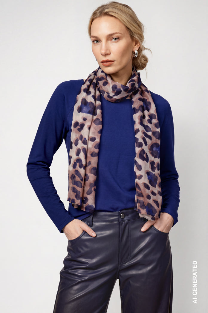 Tiramisu Leo Print Scarf - 810267