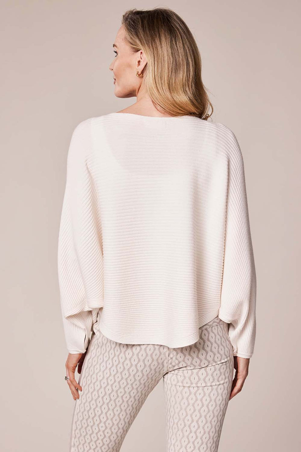 Cream Sweater - 8948