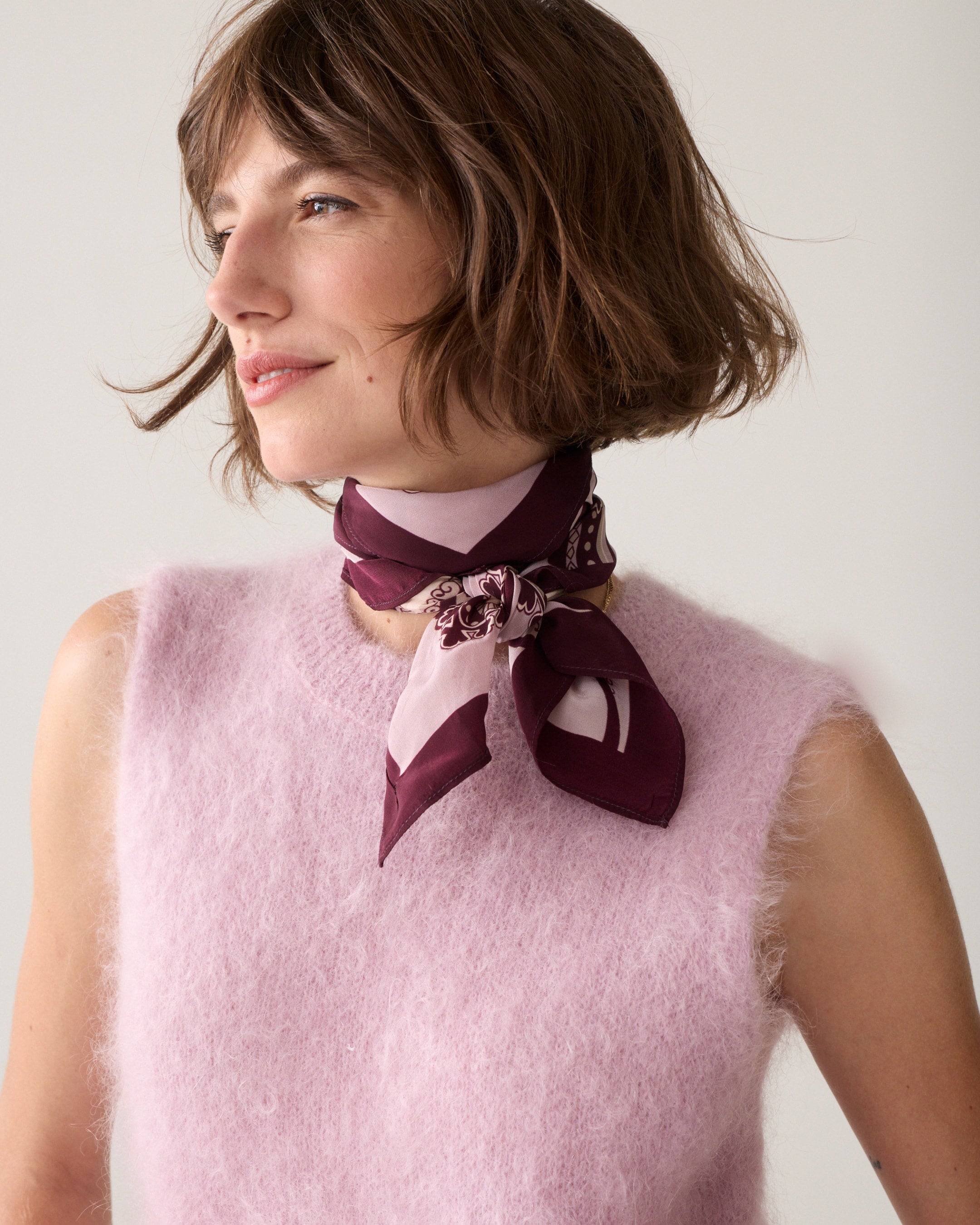 Shop Summum Woman Multicolour Satin Scarf - 8s1105 | Vanity Fair