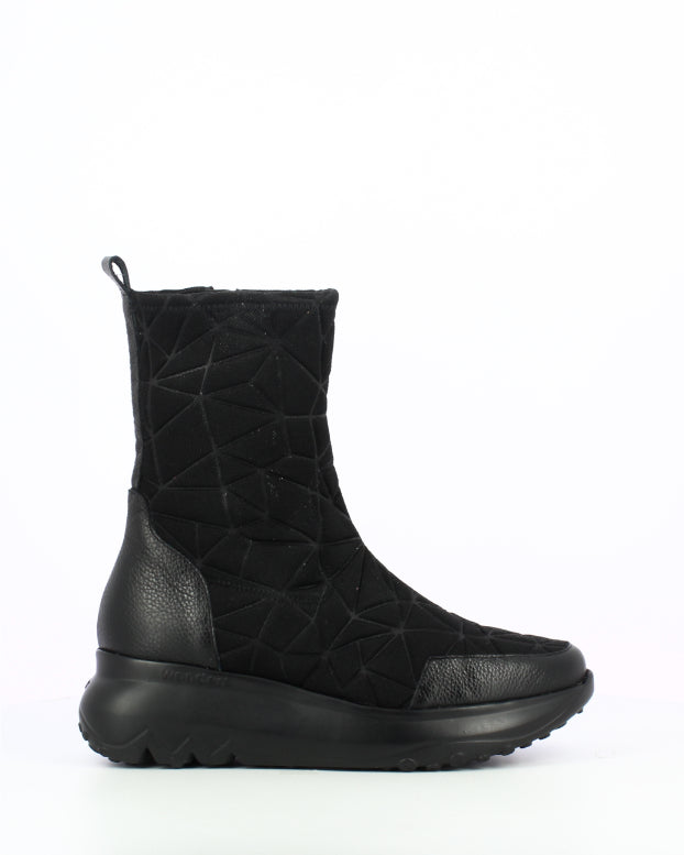 Wild Black Wafer Boots - A-4012