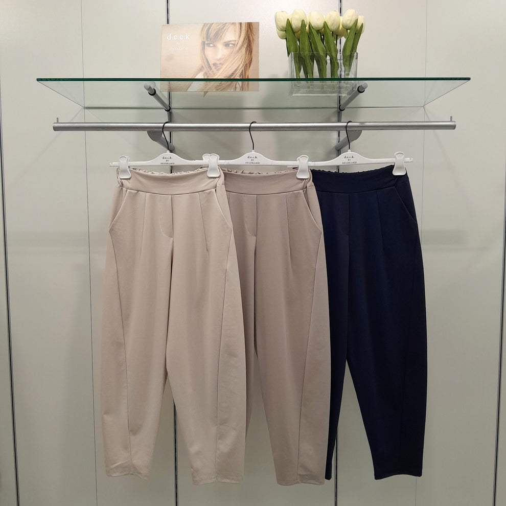Black Barrel Trousers - 2511