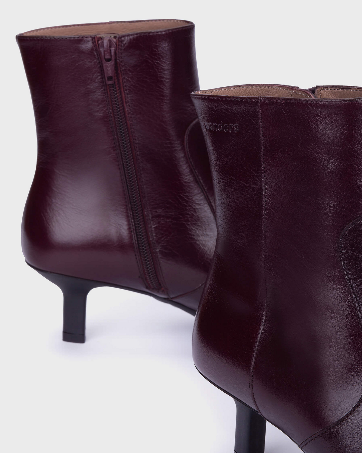 Talis Wine Kitten Heel Boots - G-7111