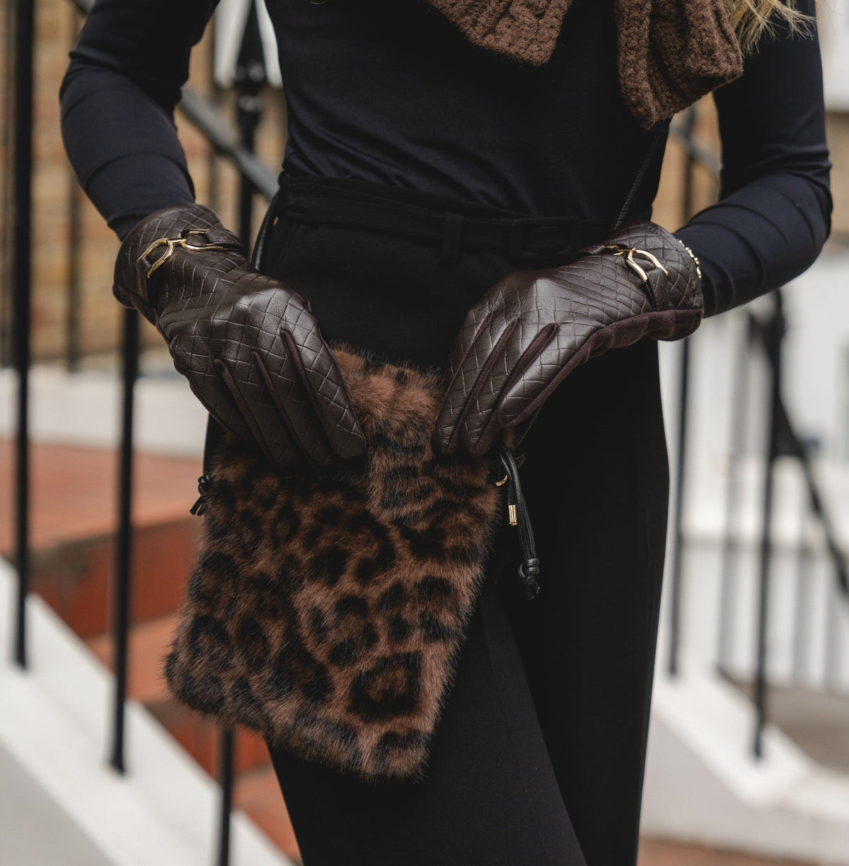 Chocolate Horse Bit Gloves - GL26