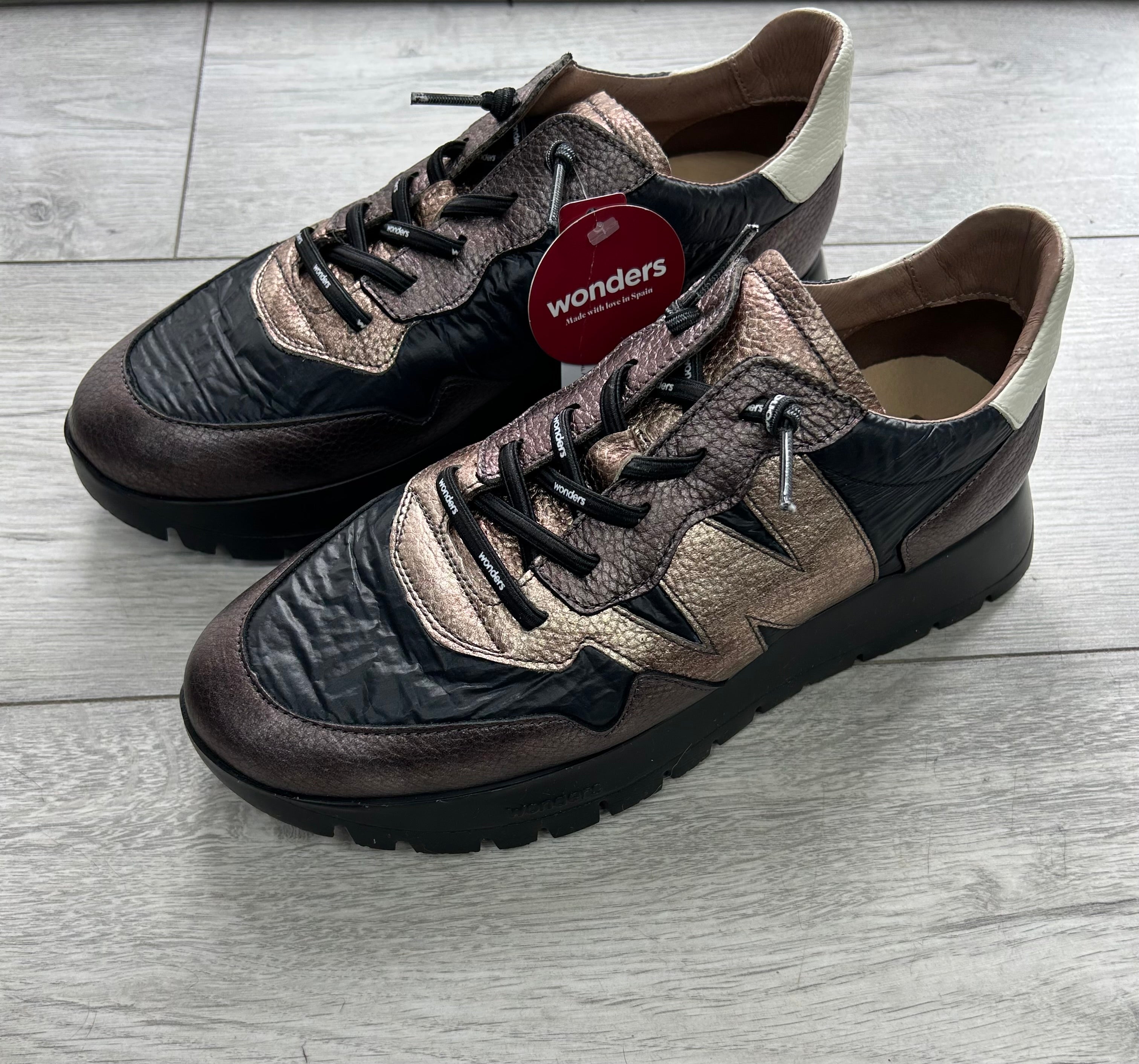 Elvin Plomo/Black Trainers - A-2491