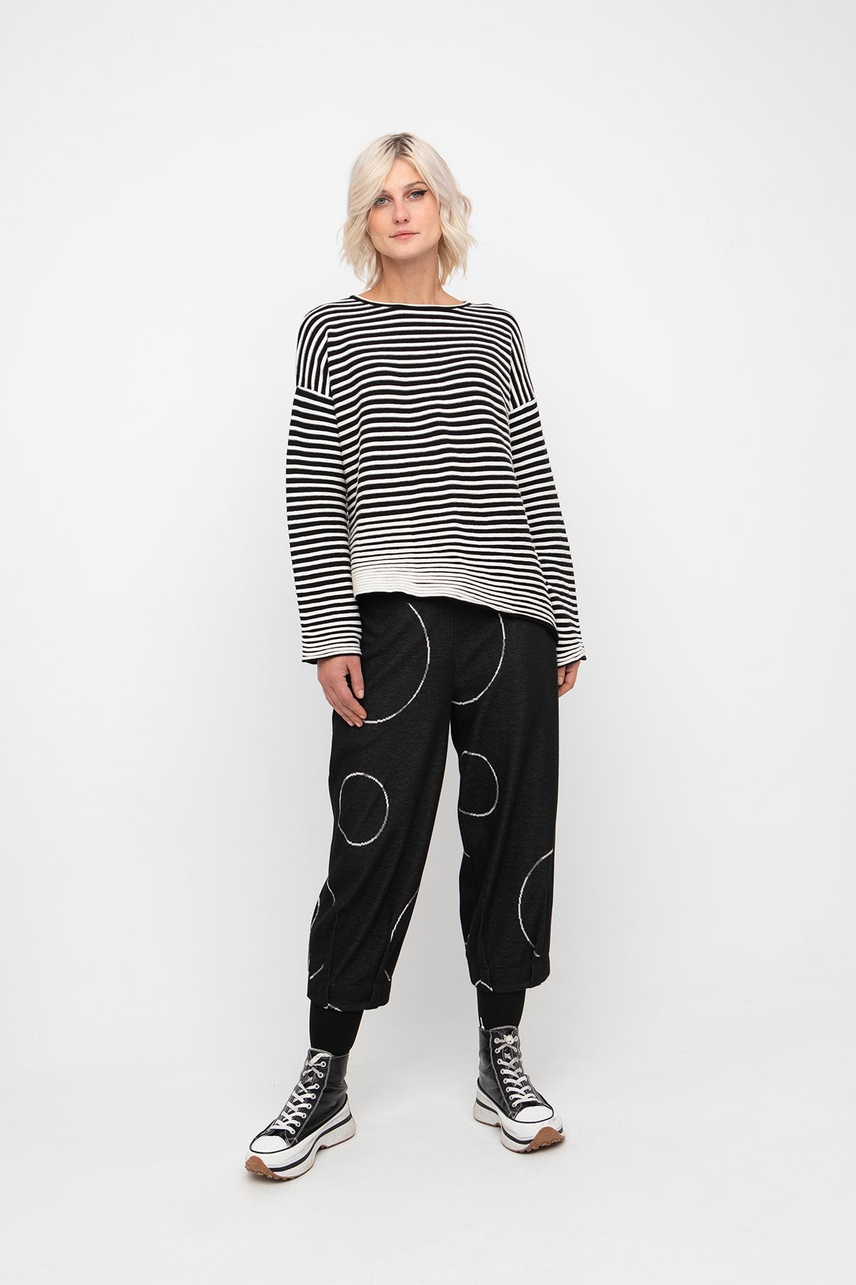 Black Stripe Sweater - 7766124