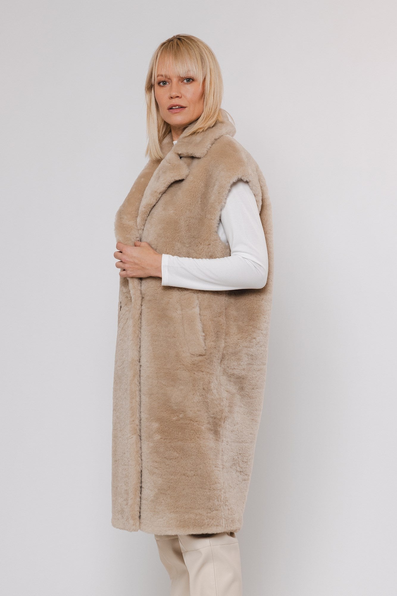 Mimo Faux Fur Waistcoat