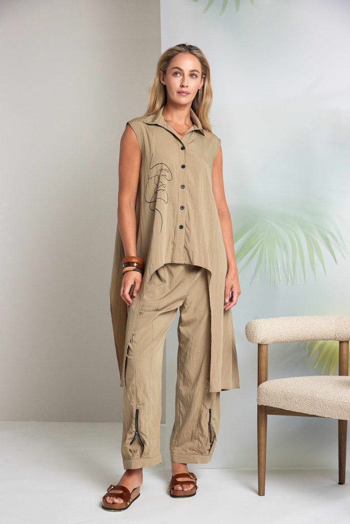 Tan Placement Print Top - NAS26218