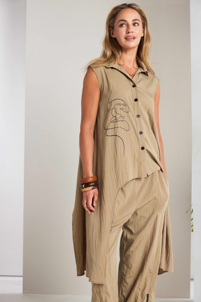 Tan Placement Print Top - NAS26218