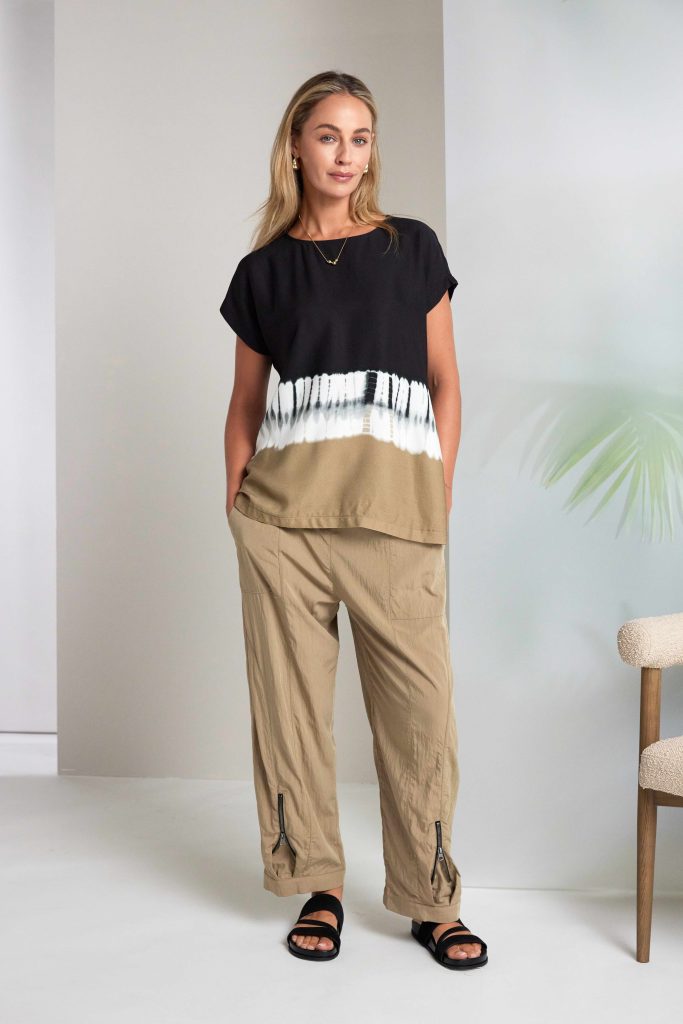 Black & Tan Border Print Top - NAS26317